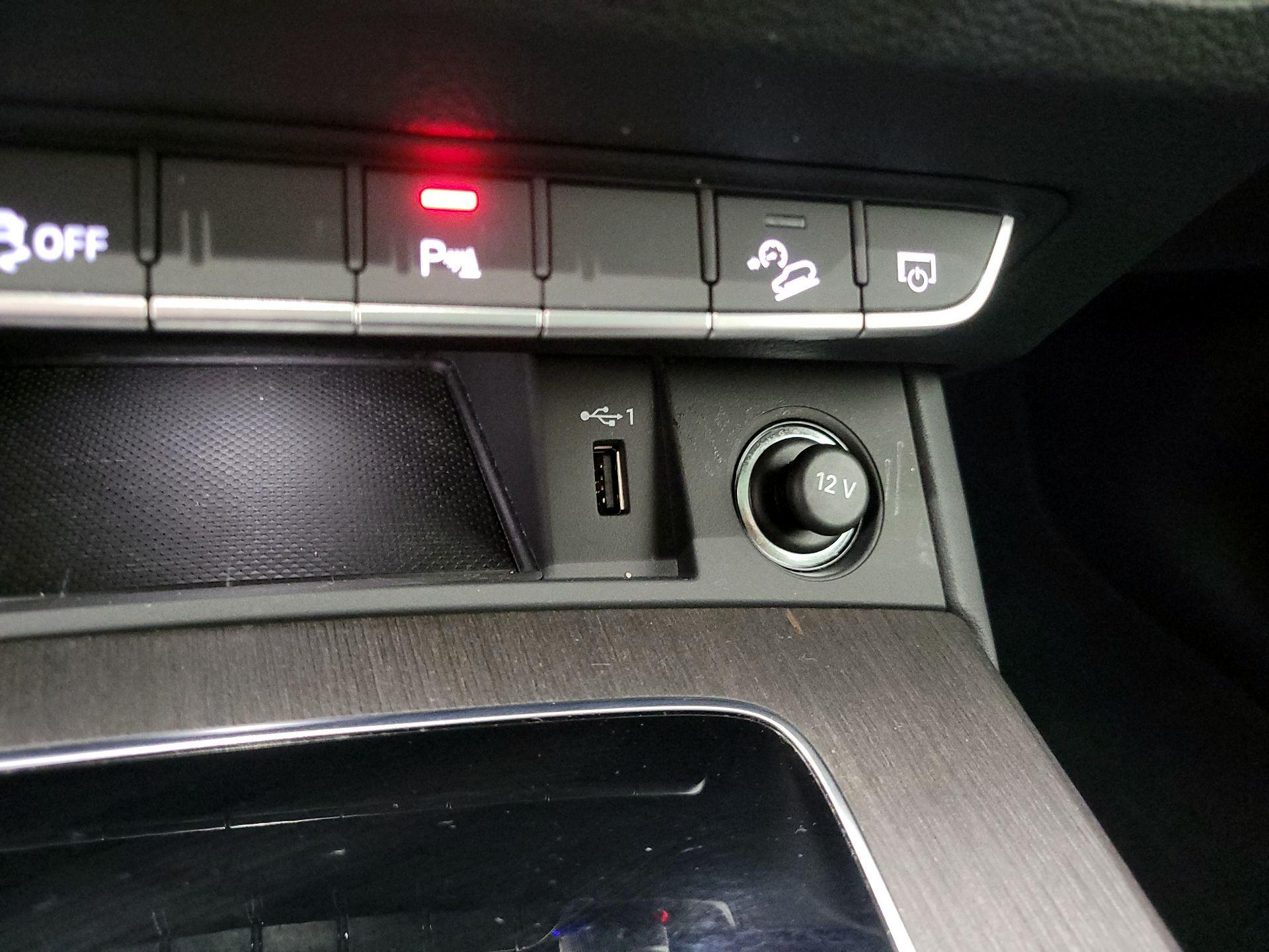 Thumbnail: 2023 Audi Q5 - 19