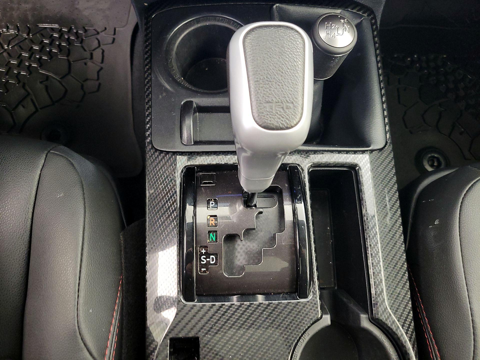 Thumbnail: 2024 Toyota 4Runner - 18