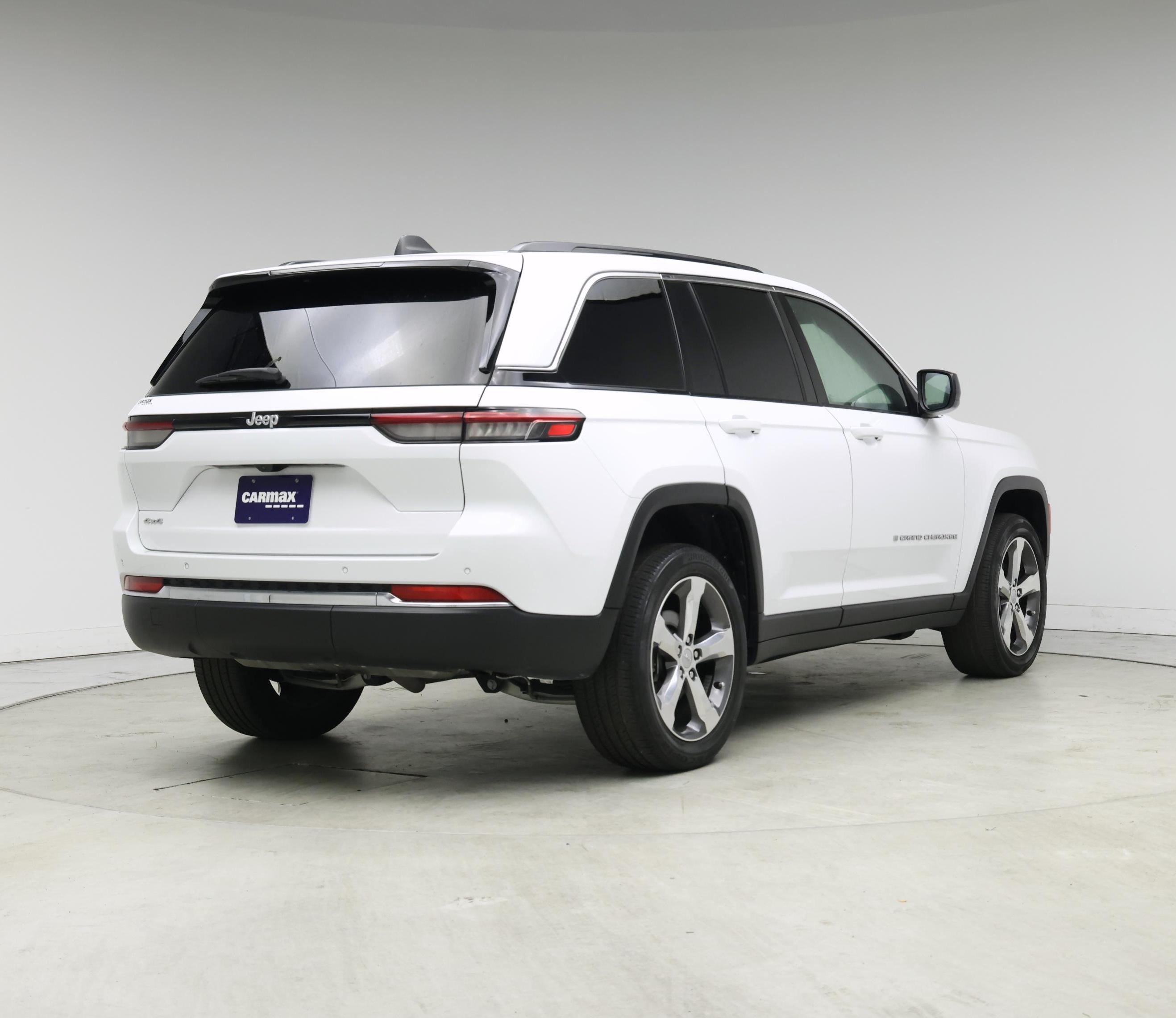 Thumbnail: 2025 Jeep Grand Cherokee - 8