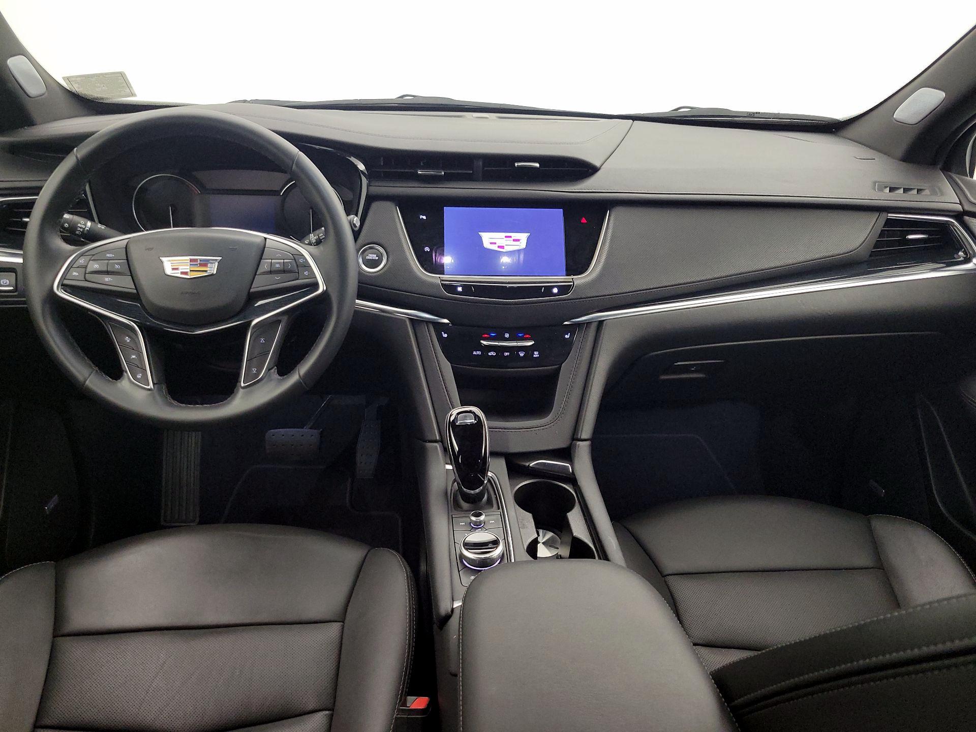 Thumbnail: 2025 Cadillac XT5 - 9