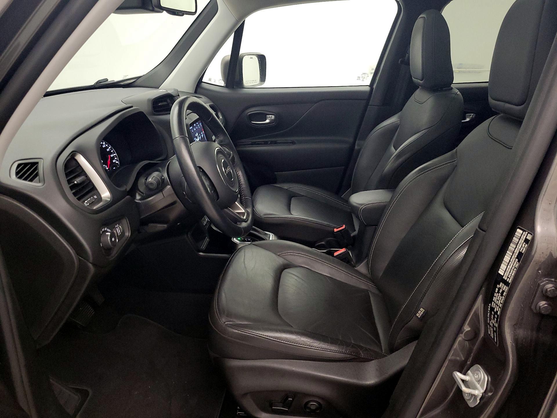 Thumbnail: 2020 Jeep Renegade - 11