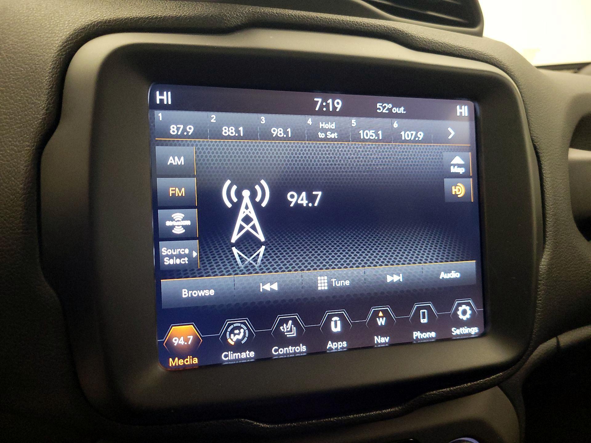 Thumbnail: 2020 Jeep Renegade - 16