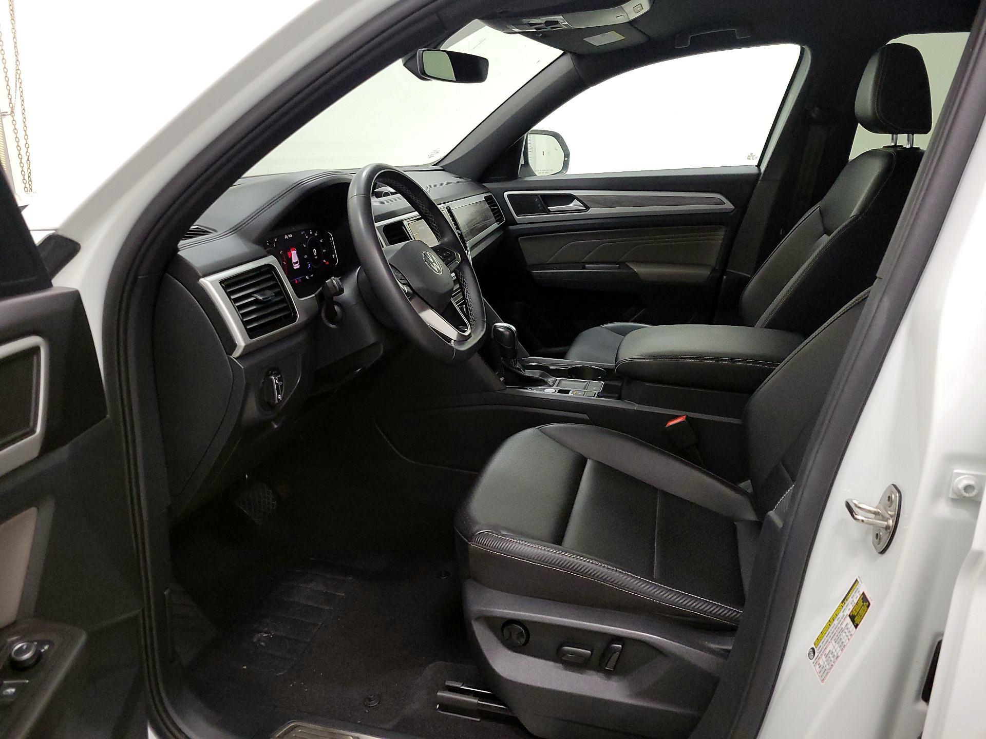 Thumbnail: 2022 Volkswagen Atlas - 11