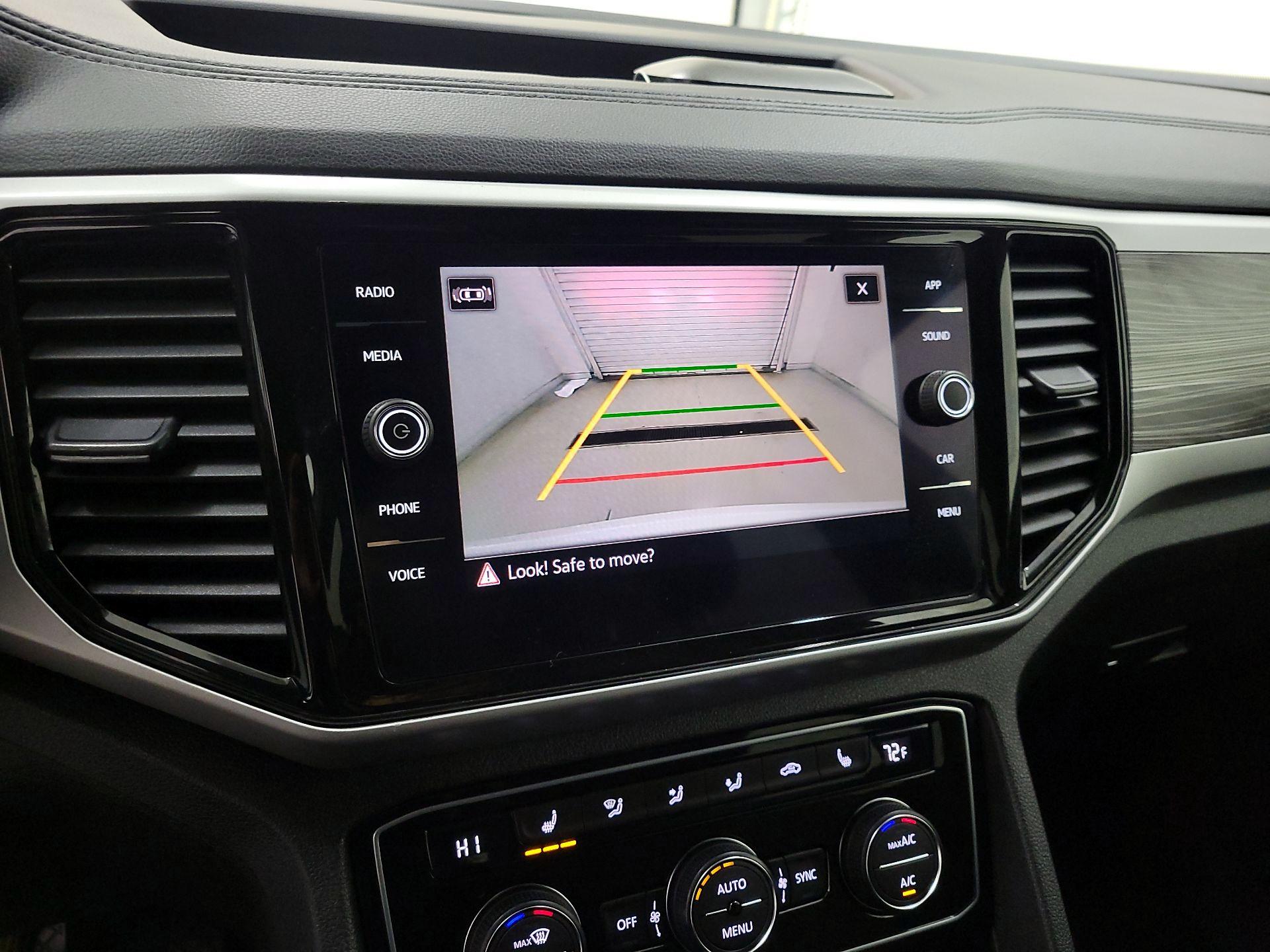 Thumbnail: 2022 Volkswagen Atlas - 14