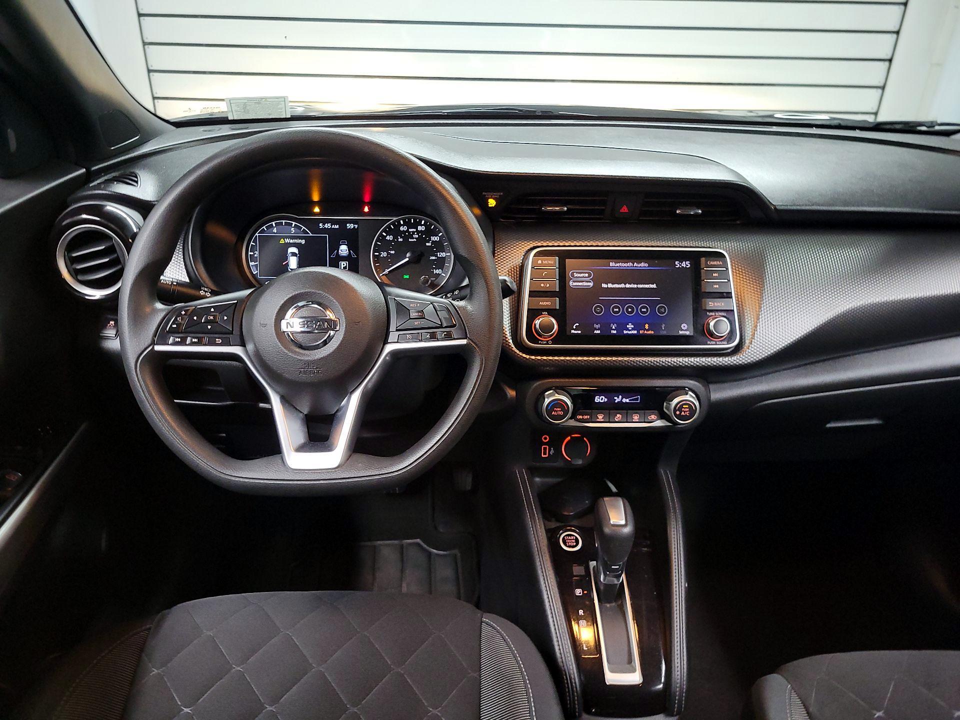 Thumbnail: 2019 Nissan Kicks - 9