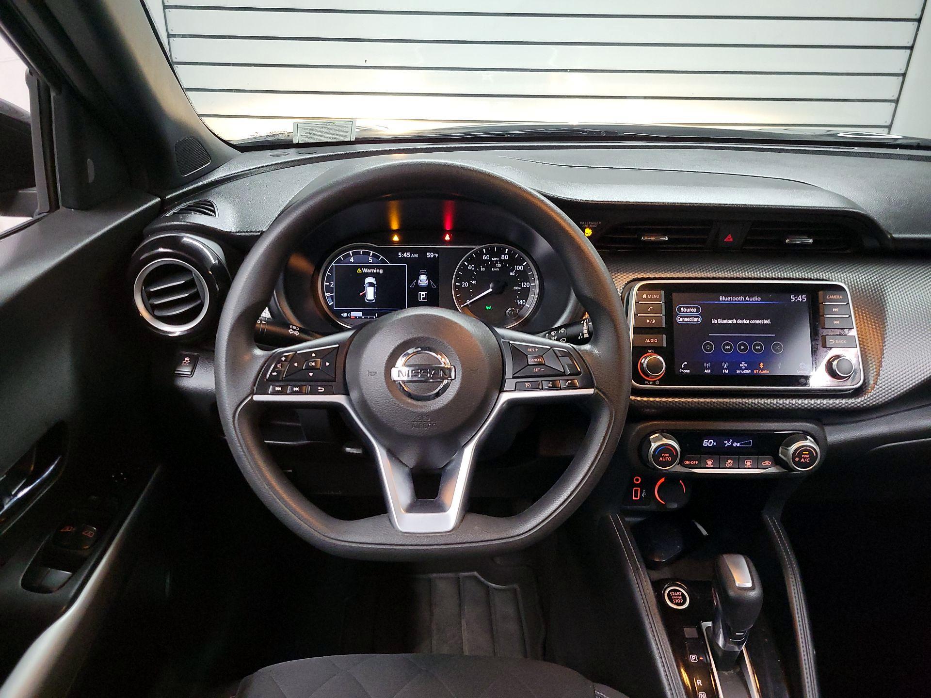 Thumbnail: 2019 Nissan Kicks - 10