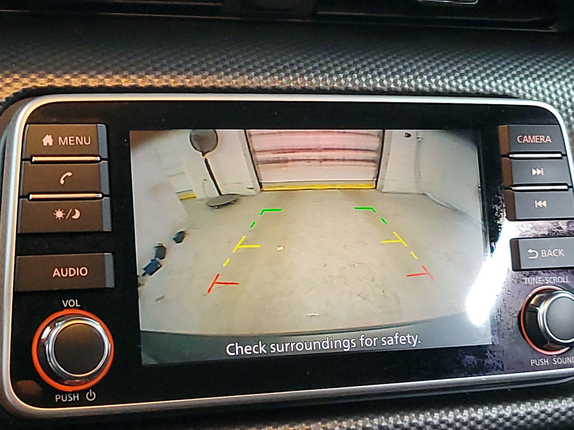 Thumbnail: 2019 Nissan Kicks - 13