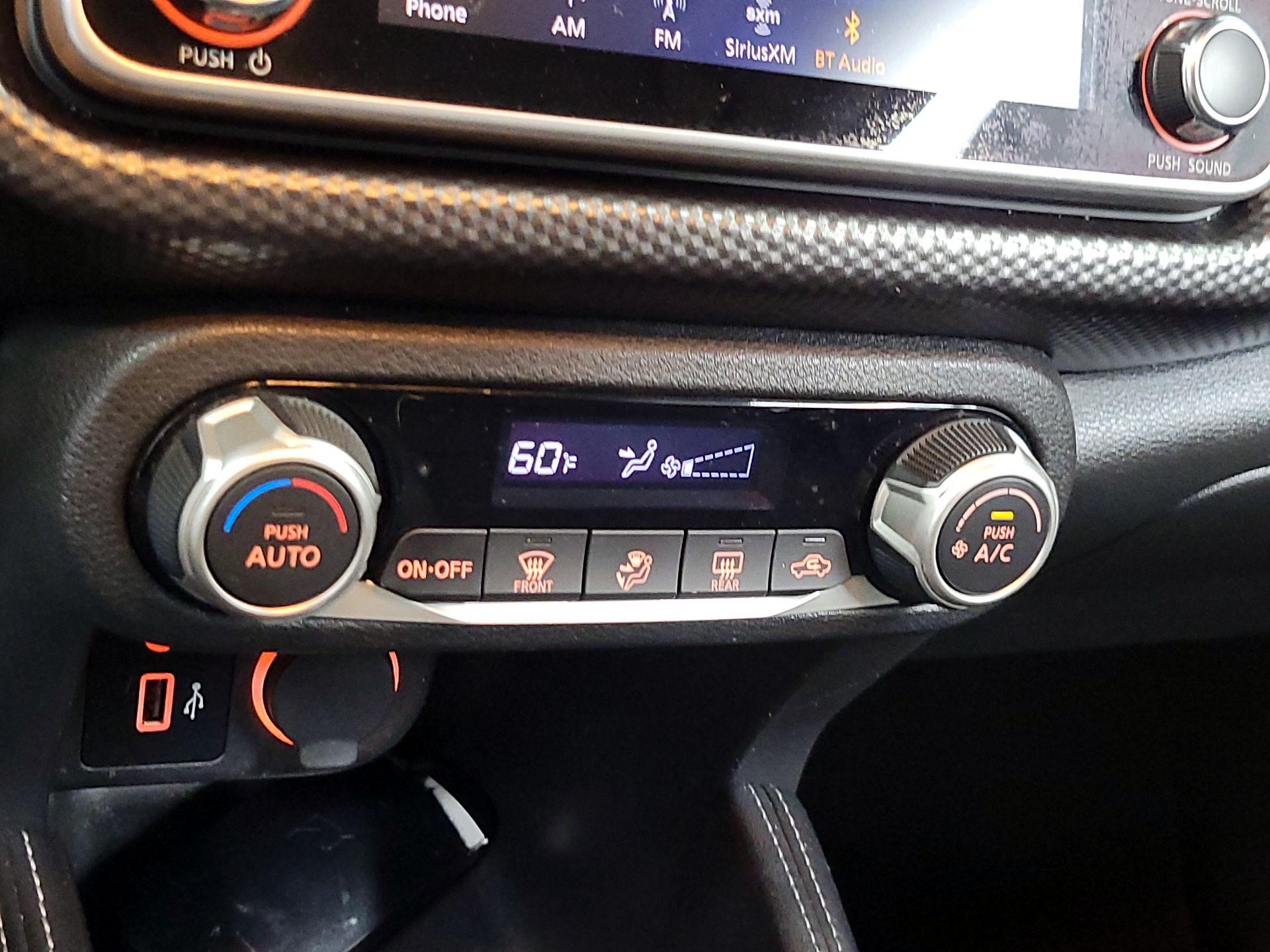 Thumbnail: 2019 Nissan Kicks - 15