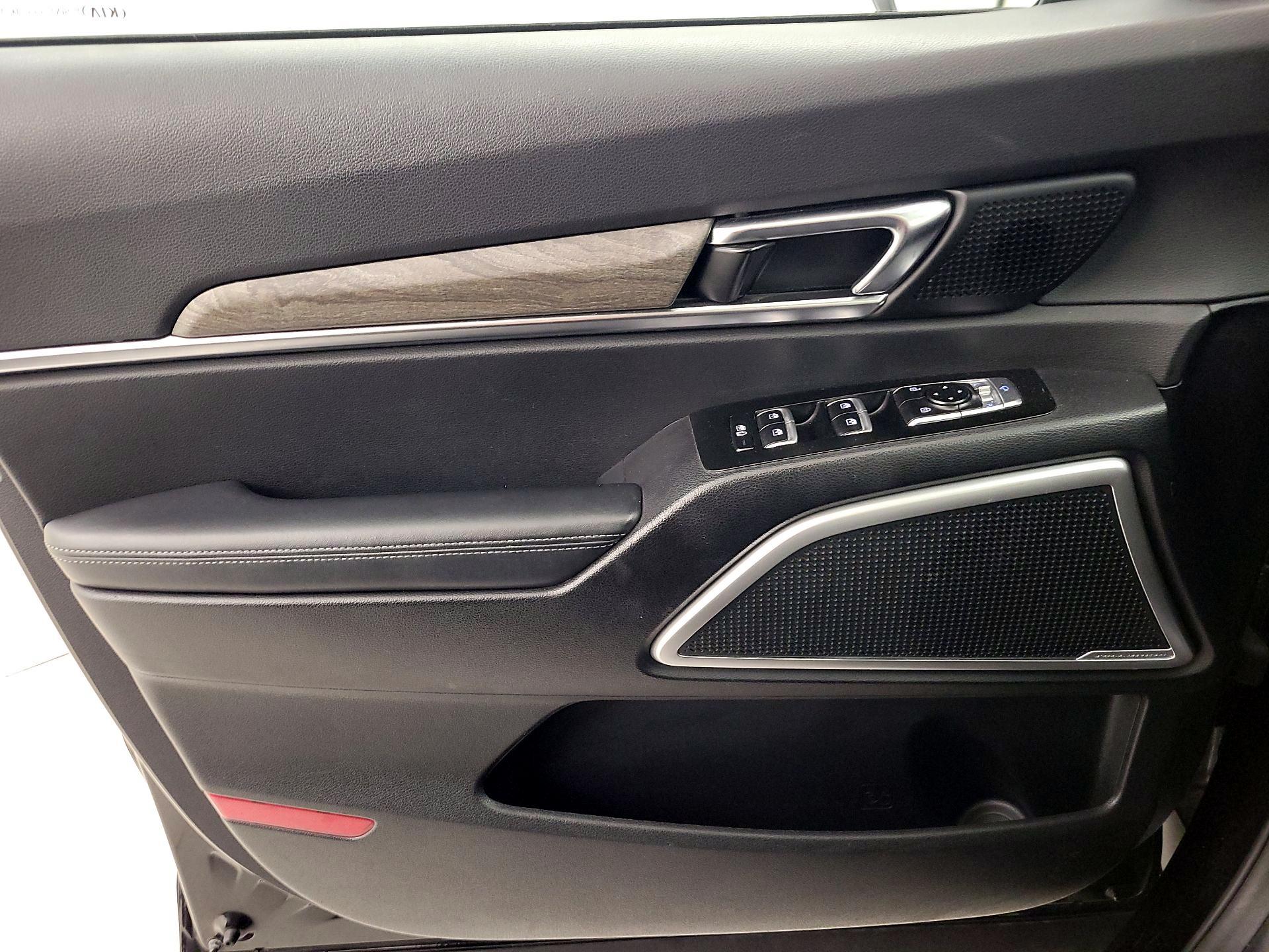 Thumbnail: 2021 Kia Telluride - 12