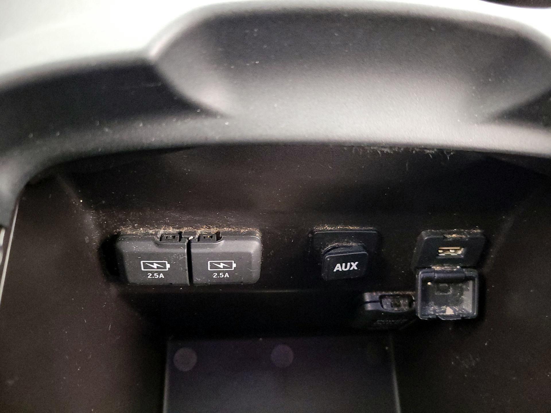 Thumbnail: 2018 Acura MDX - 19