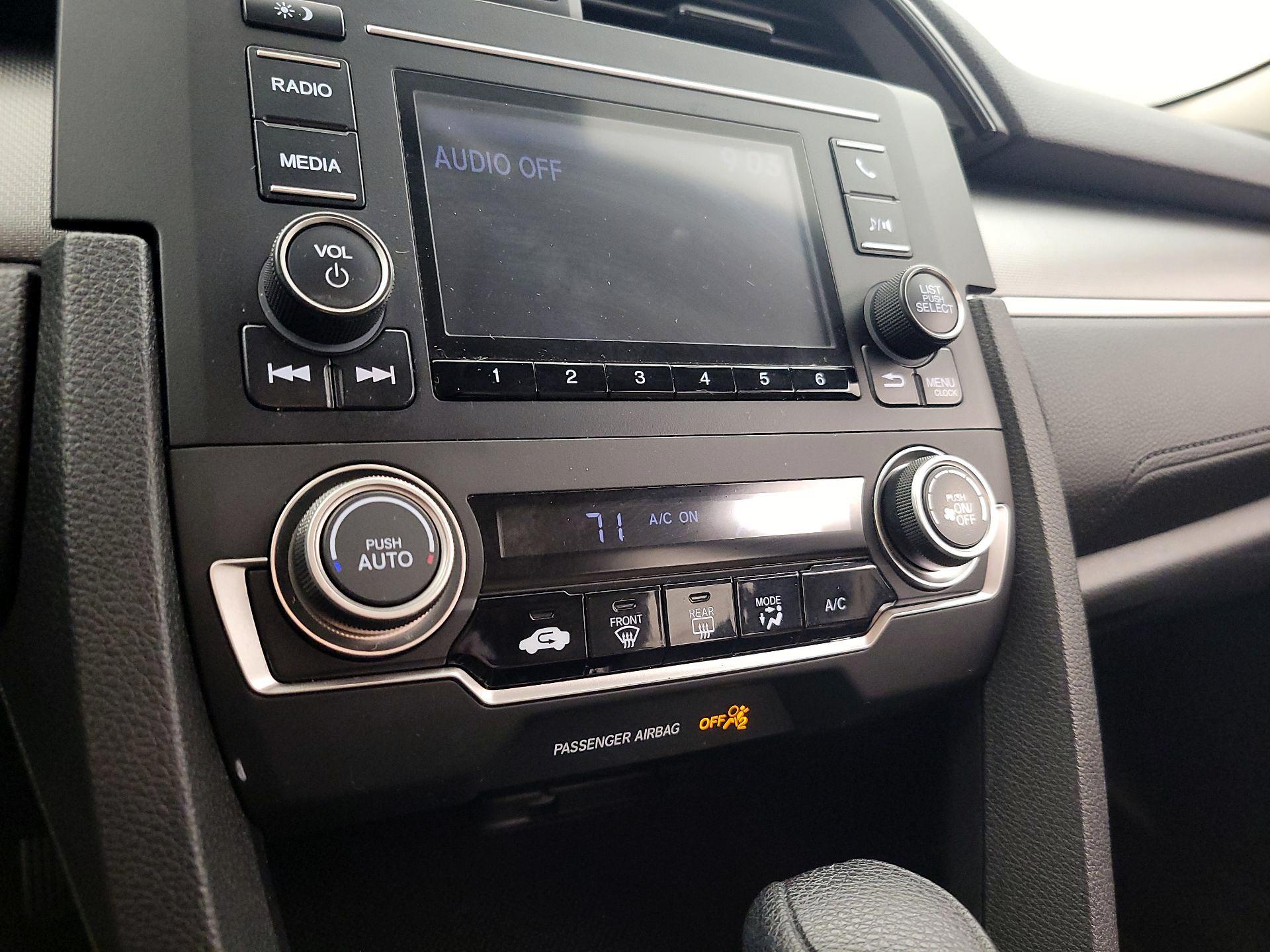 Thumbnail: 2016 Honda Civic - 16