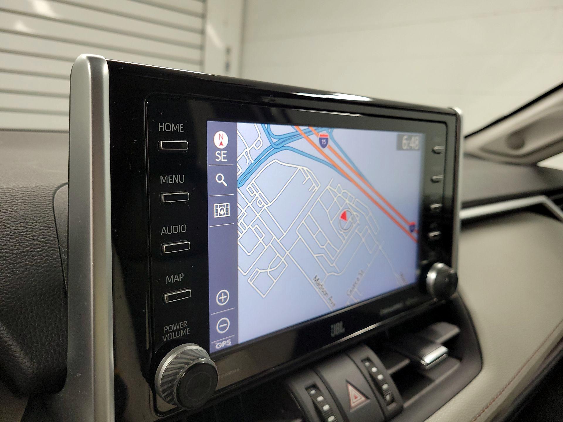 Thumbnail: 2021 Toyota RAV4 - 14