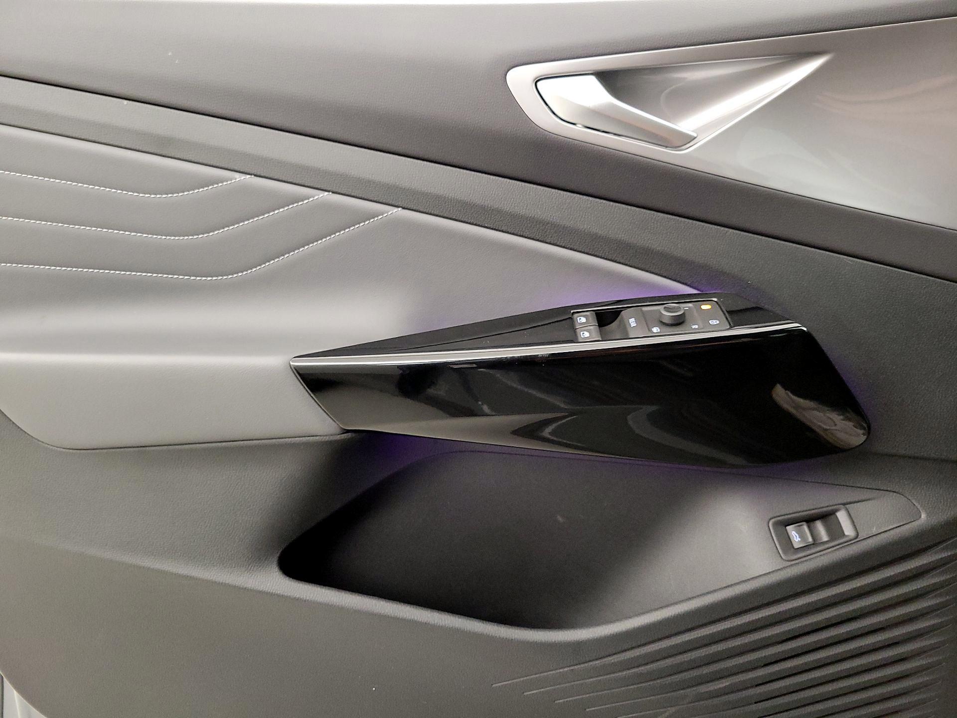 Thumbnail: 2023 Volkswagen ID.4 - 12