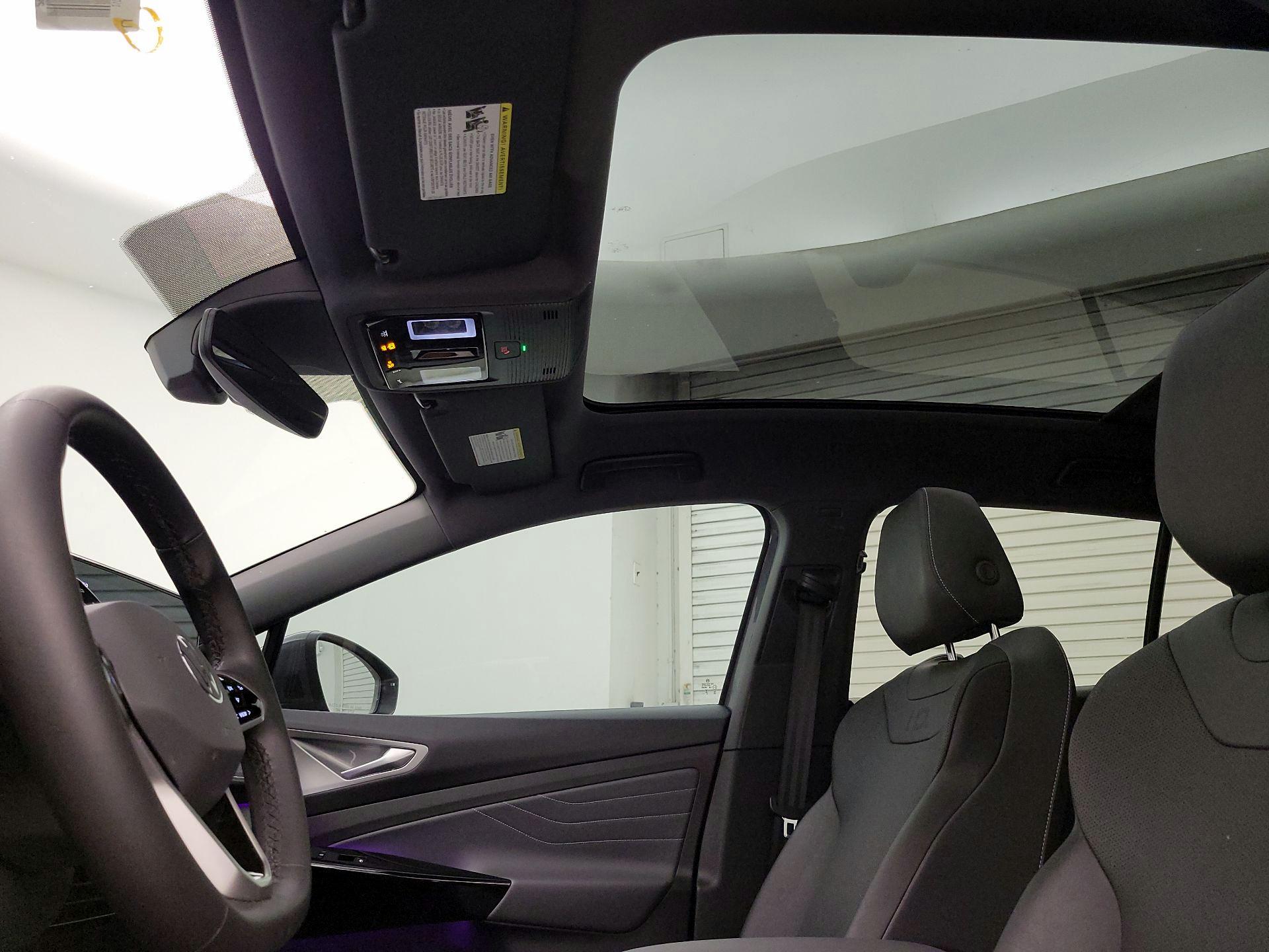 Thumbnail: 2023 Volkswagen ID.4 - 18