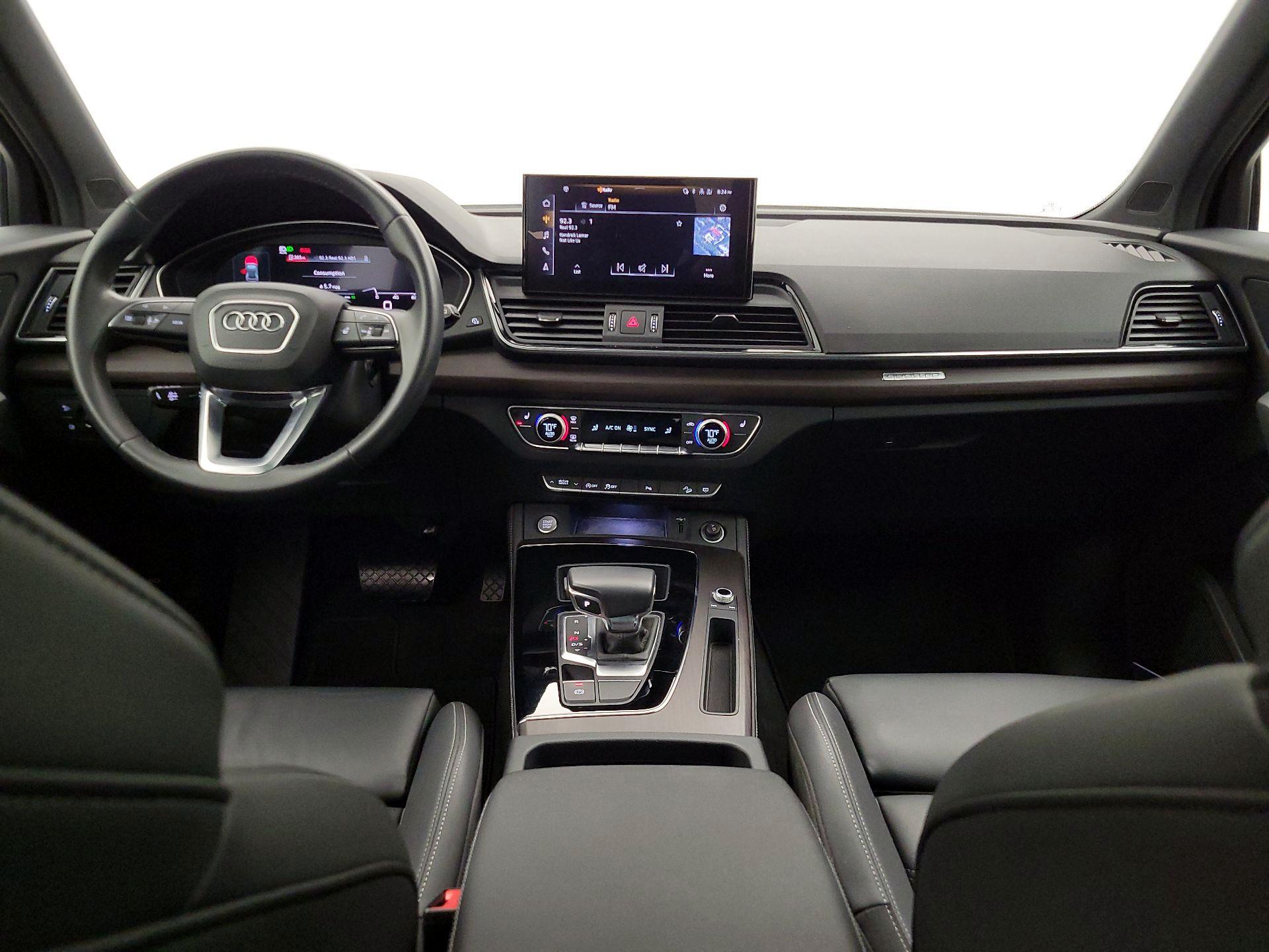 Thumbnail: 2023 Audi Q5 - 9