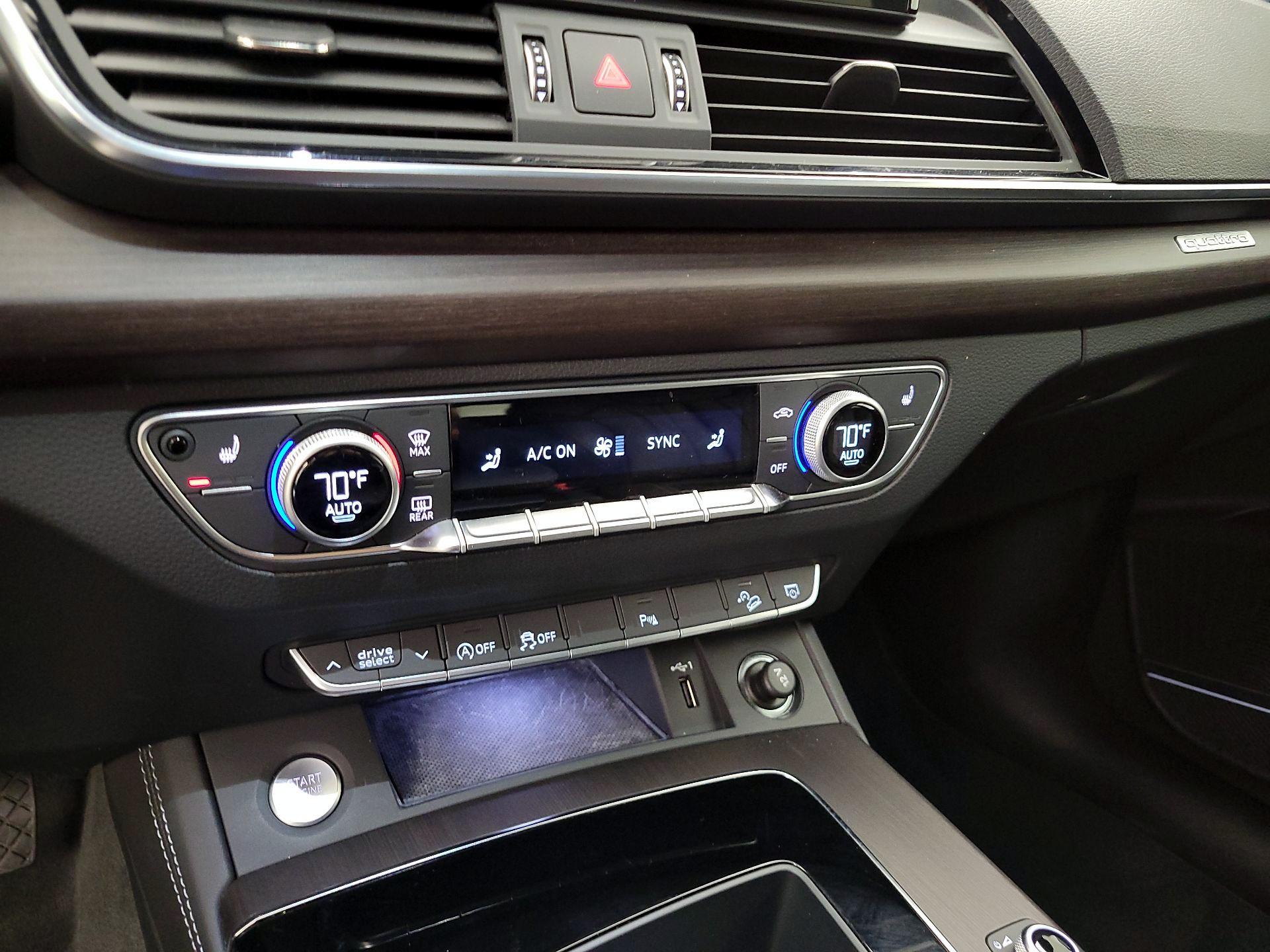 Thumbnail: 2023 Audi Q5 - 16