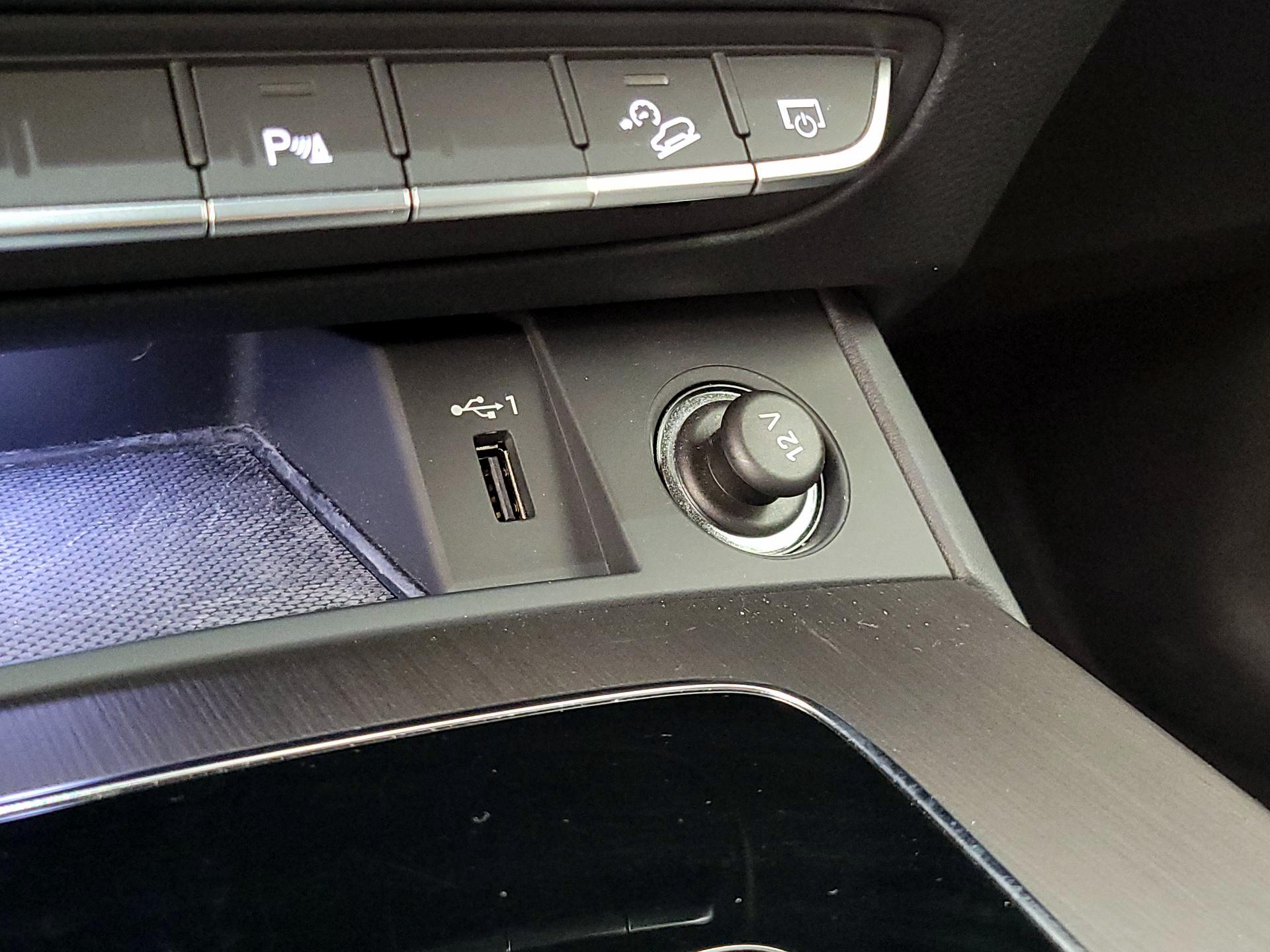 Thumbnail: 2023 Audi Q5 - 18