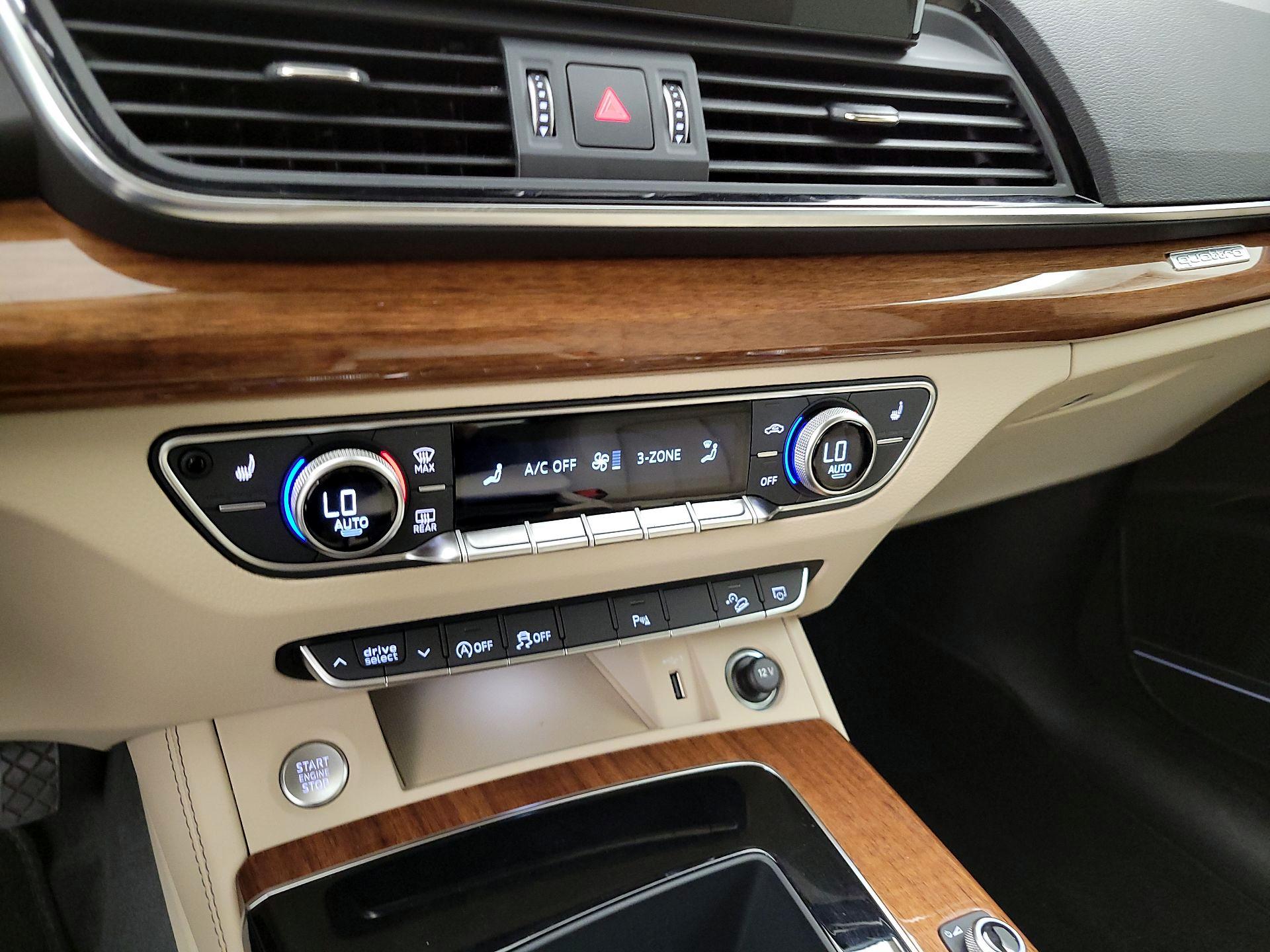 Thumbnail: 2023 Audi Q5 - 16