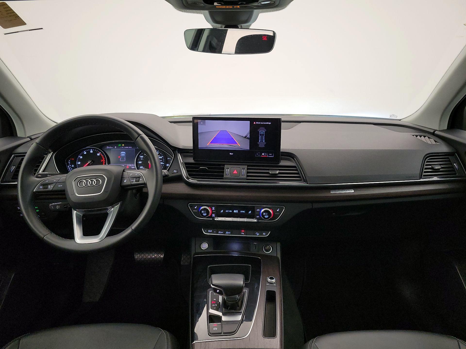 Thumbnail: 2023 Audi Q5 - 9