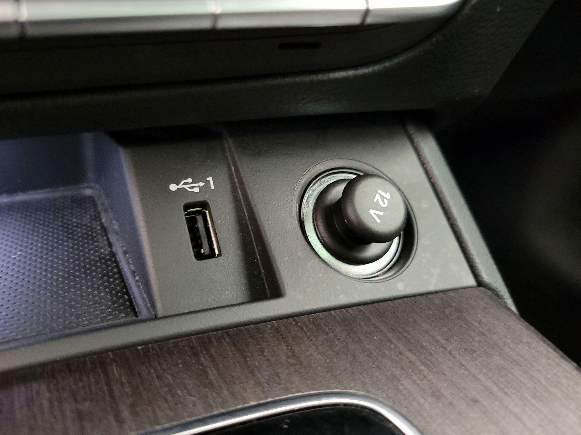 Thumbnail: 2023 Audi Q5 - 18