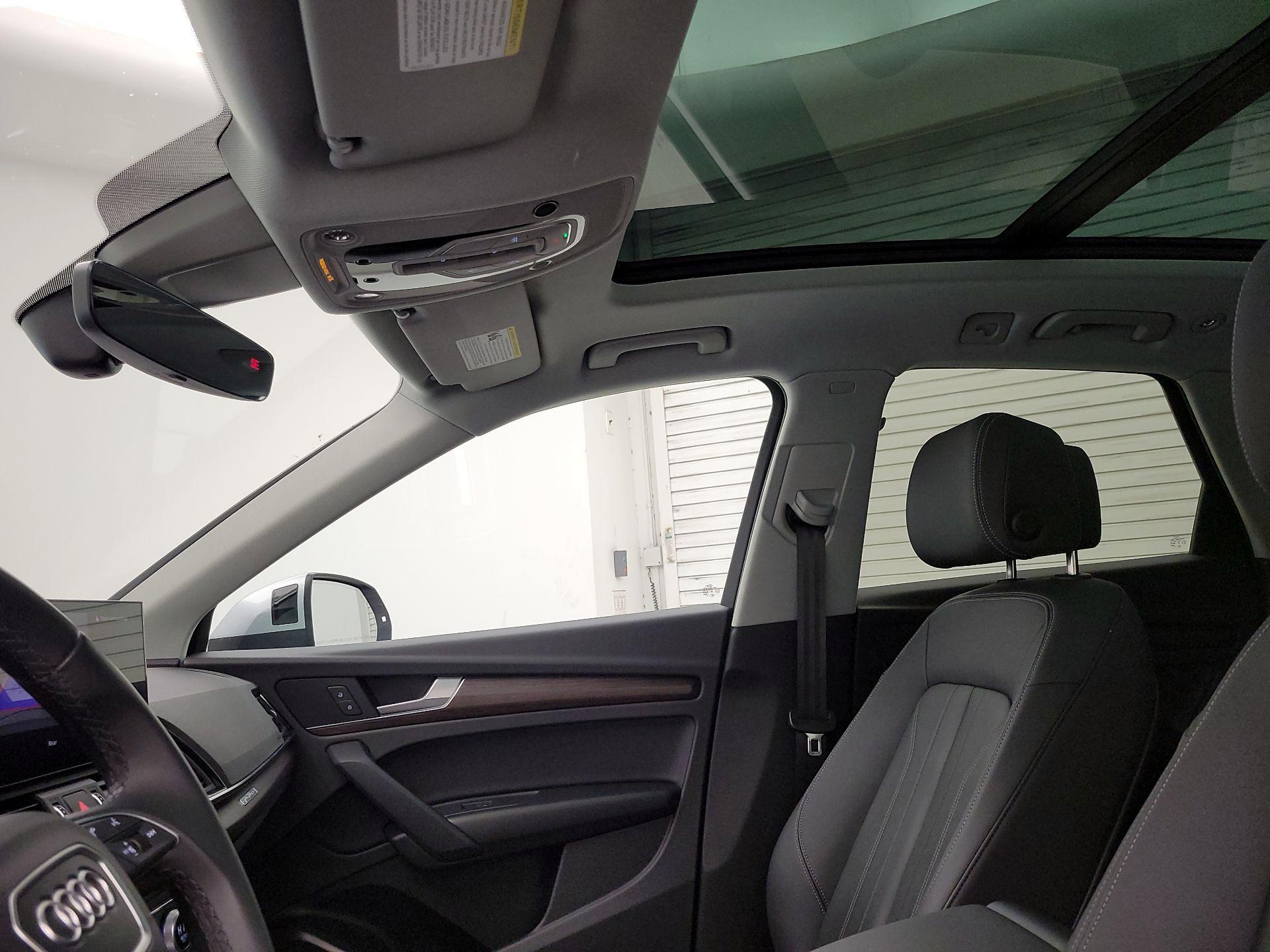 Thumbnail: 2023 Audi Q5 - 19