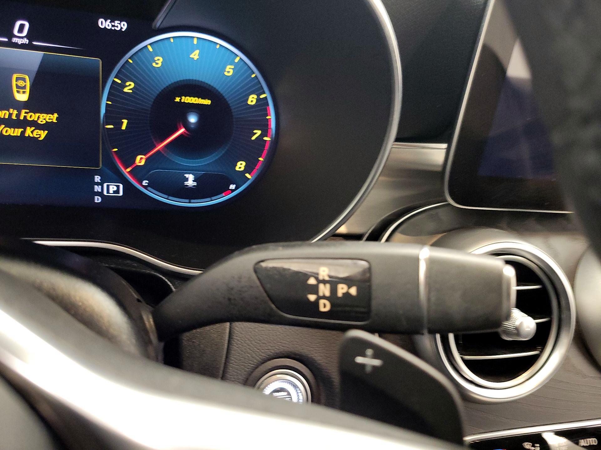 Thumbnail: 2022 Mercedes-Benz GLC - 17