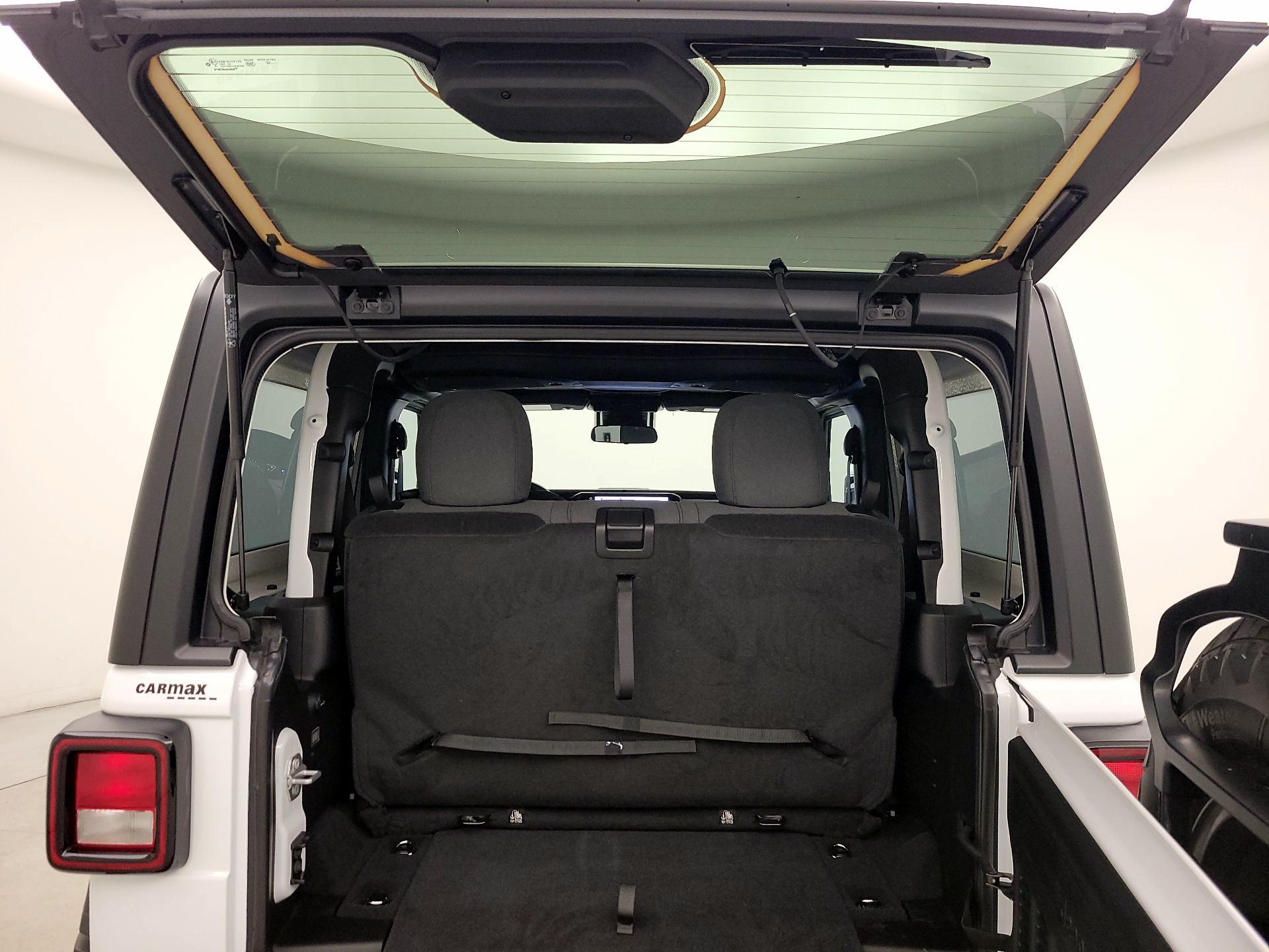 Thumbnail: 2024 Jeep Wrangler - 20