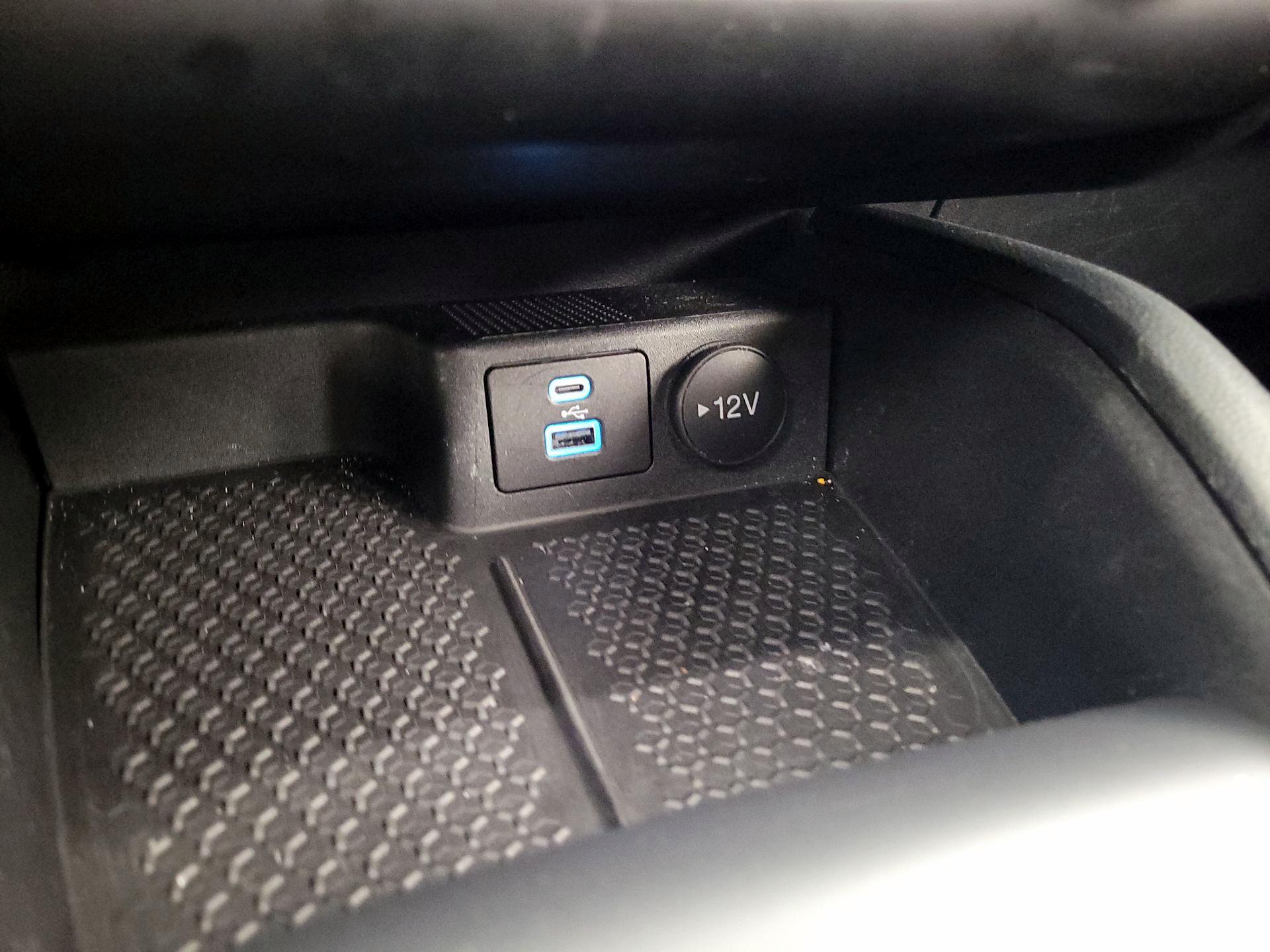 Thumbnail: 2022 Ford Bronco Sport - 18