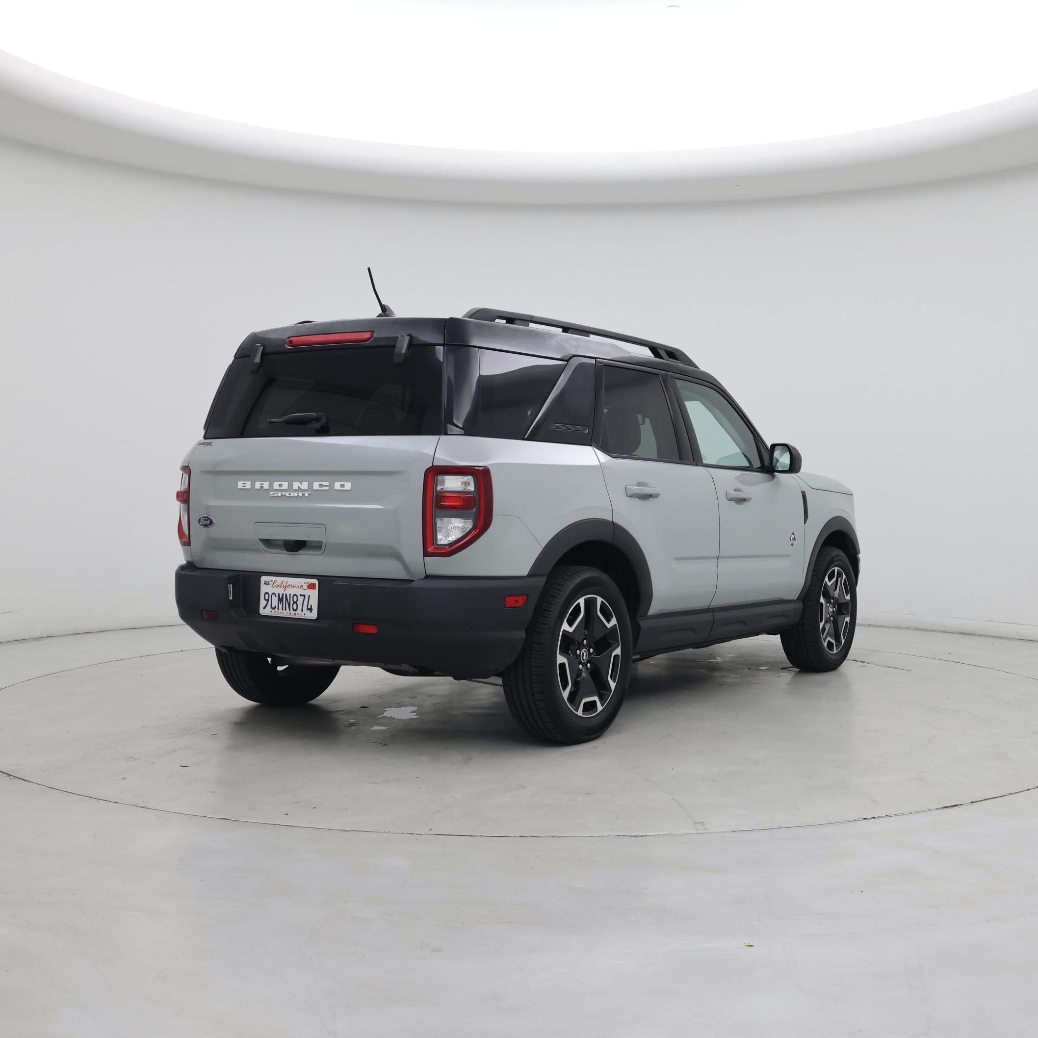 Thumbnail: 2022 Ford Bronco Sport - 8