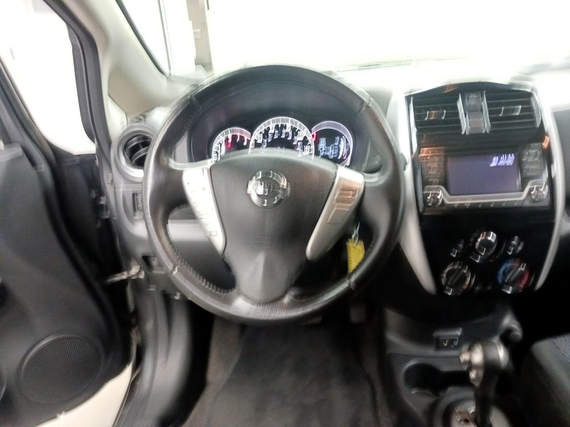 Thumbnail: 2017 Nissan Versa Note - 10