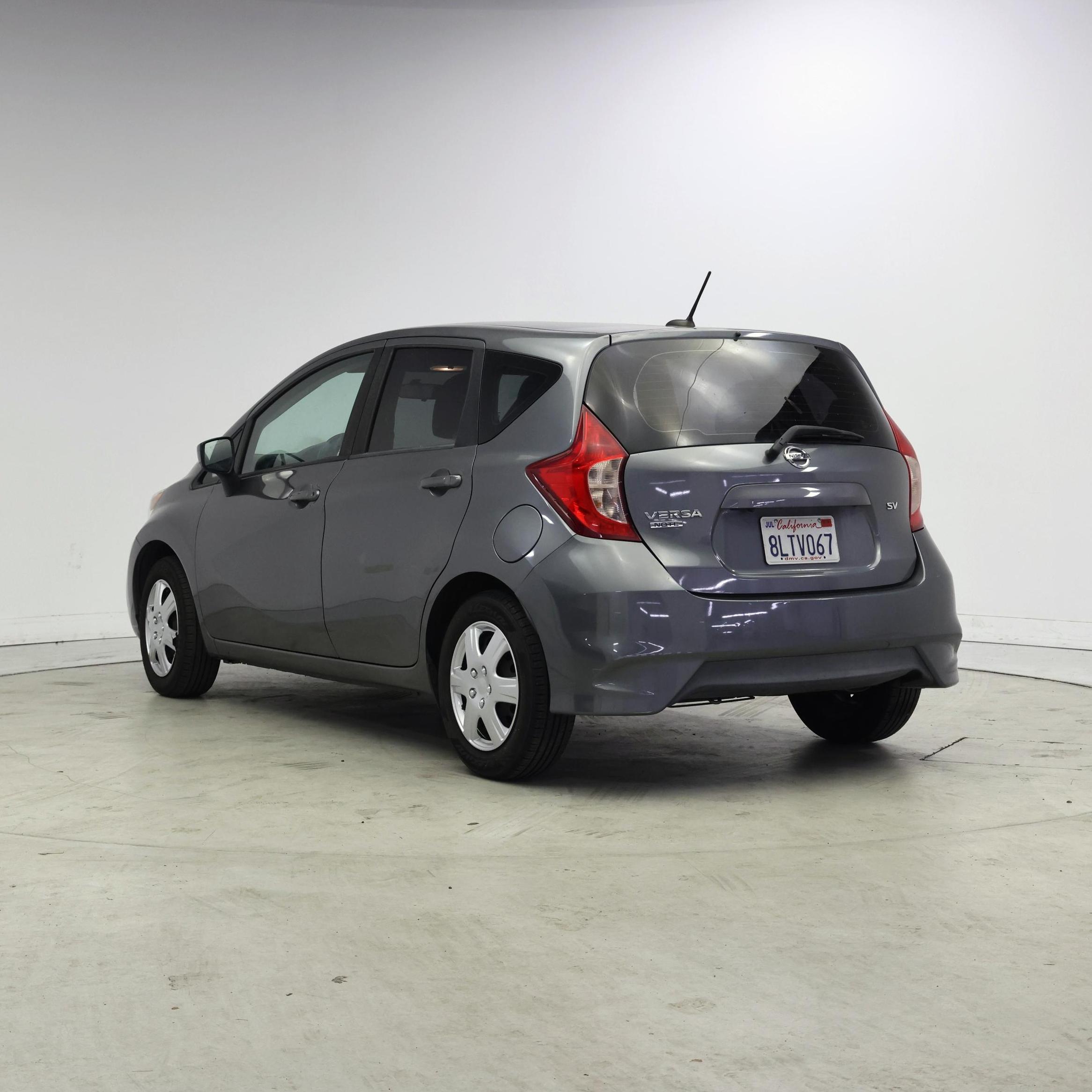 Thumbnail: 2017 Nissan Versa Note - 2