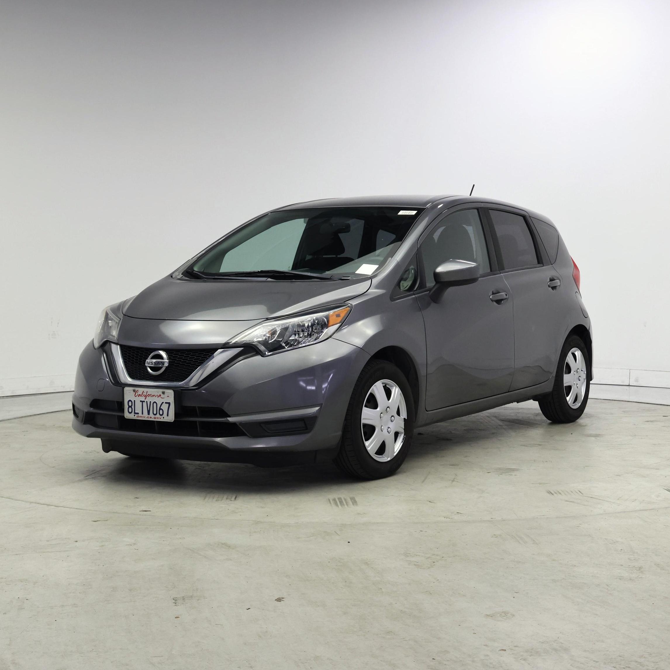 Thumbnail: 2017 Nissan Versa Note - 4