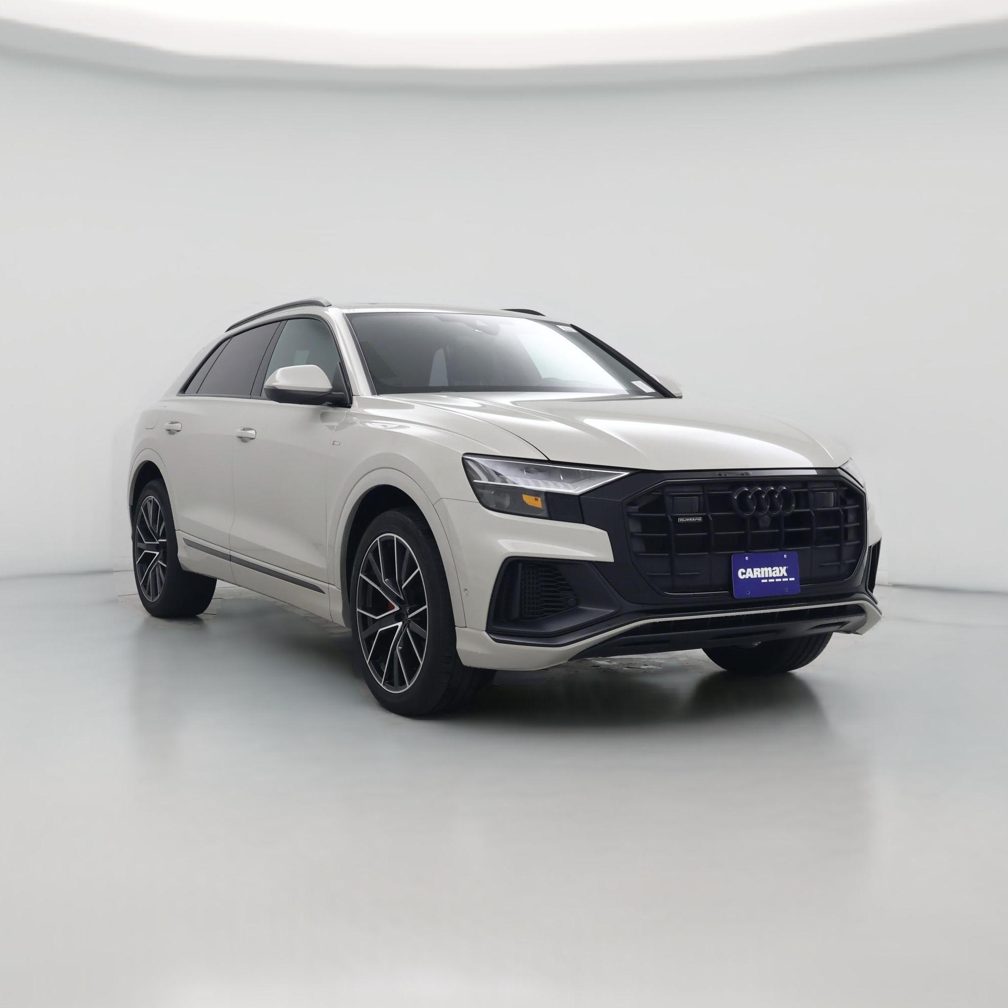 Thumbnail: 2023 Audi Q8 - 1