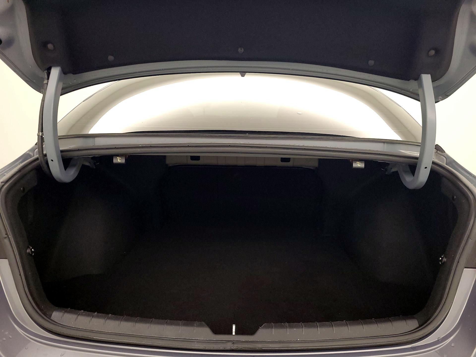 Thumbnail: 2022 Kia K5 - 20