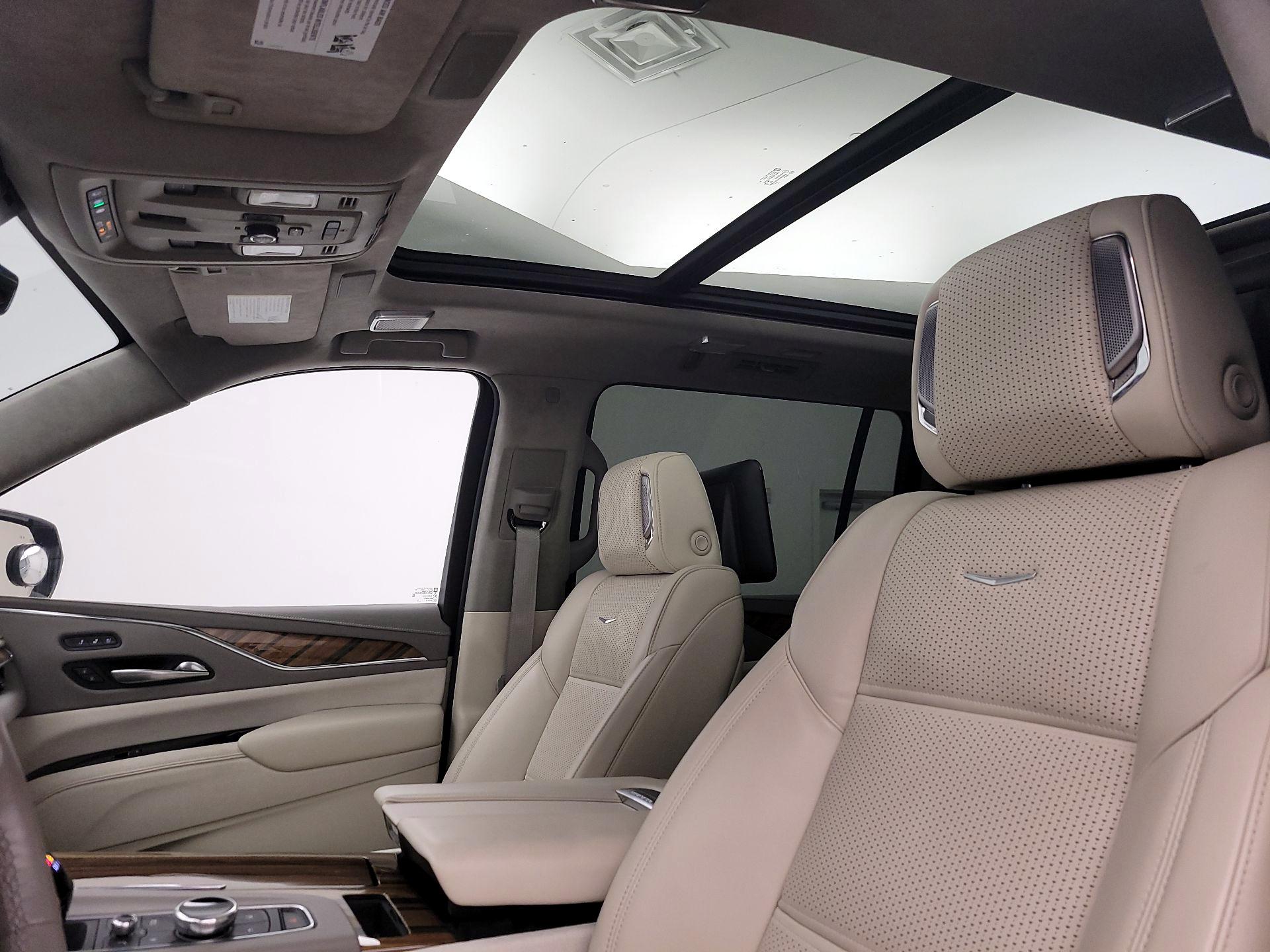 Thumbnail: 2022 Cadillac Escalade - 20