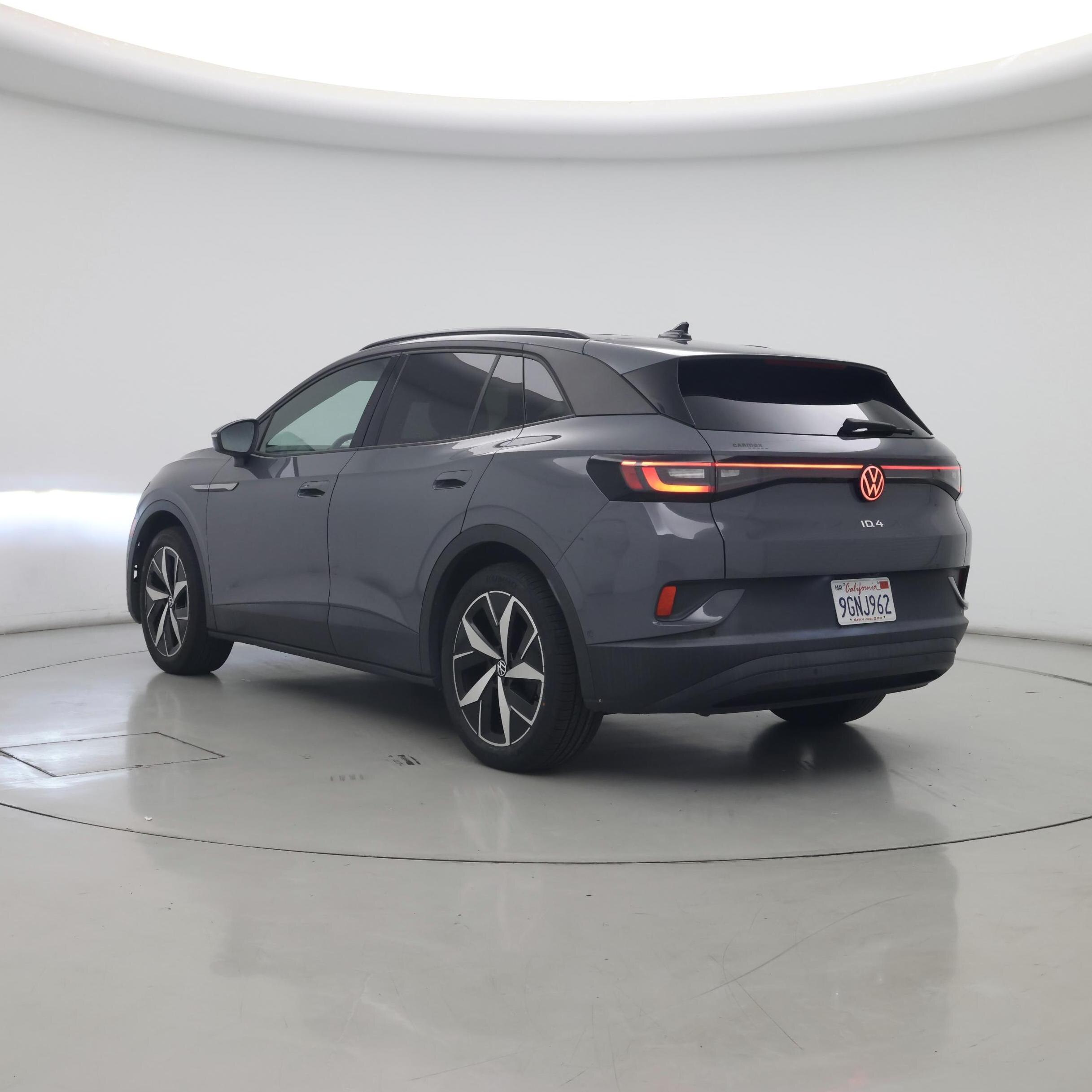 Thumbnail: 2023 Volkswagen ID.4 - 2