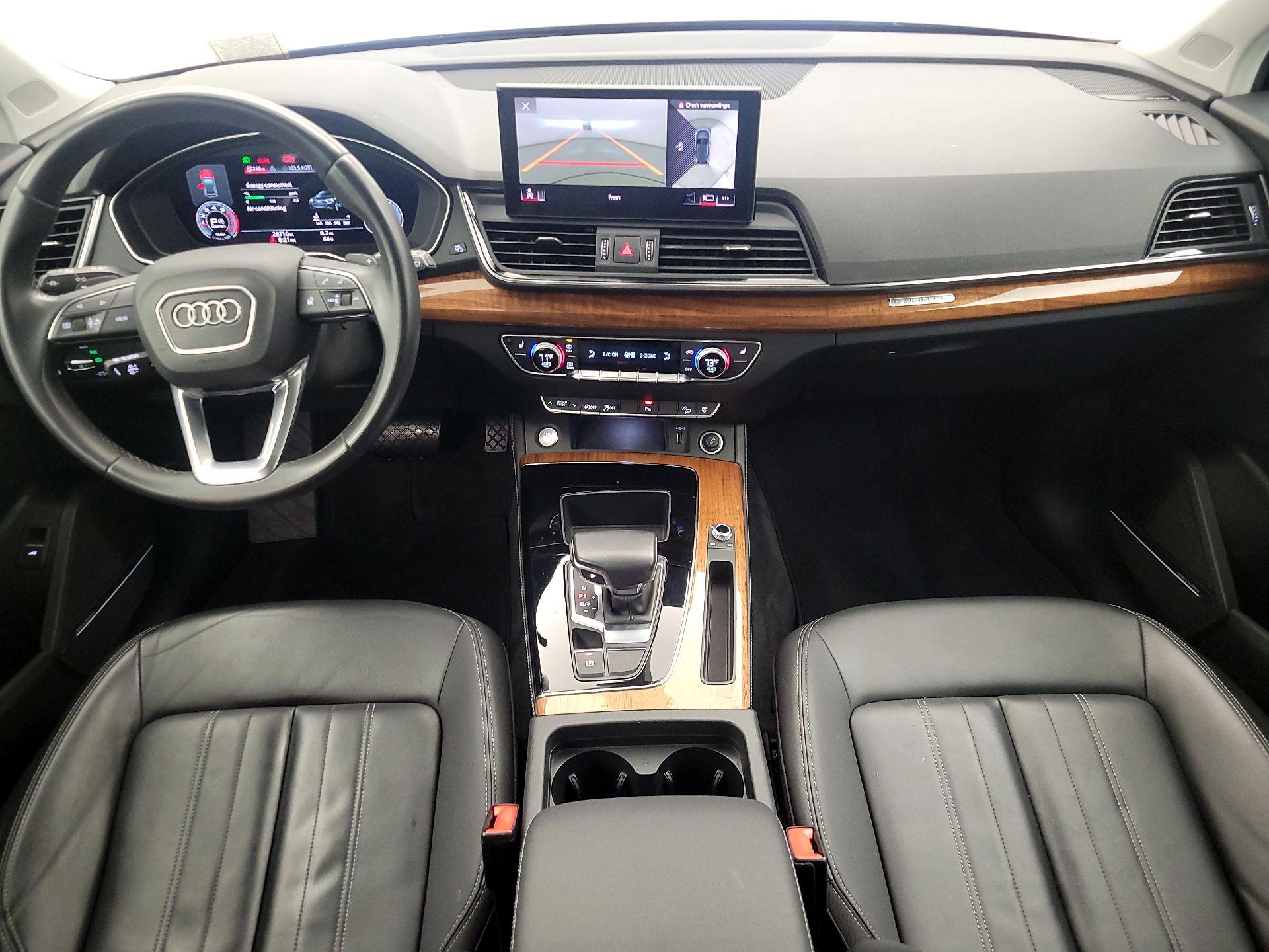 Thumbnail: 2023 Audi Q5 - 9