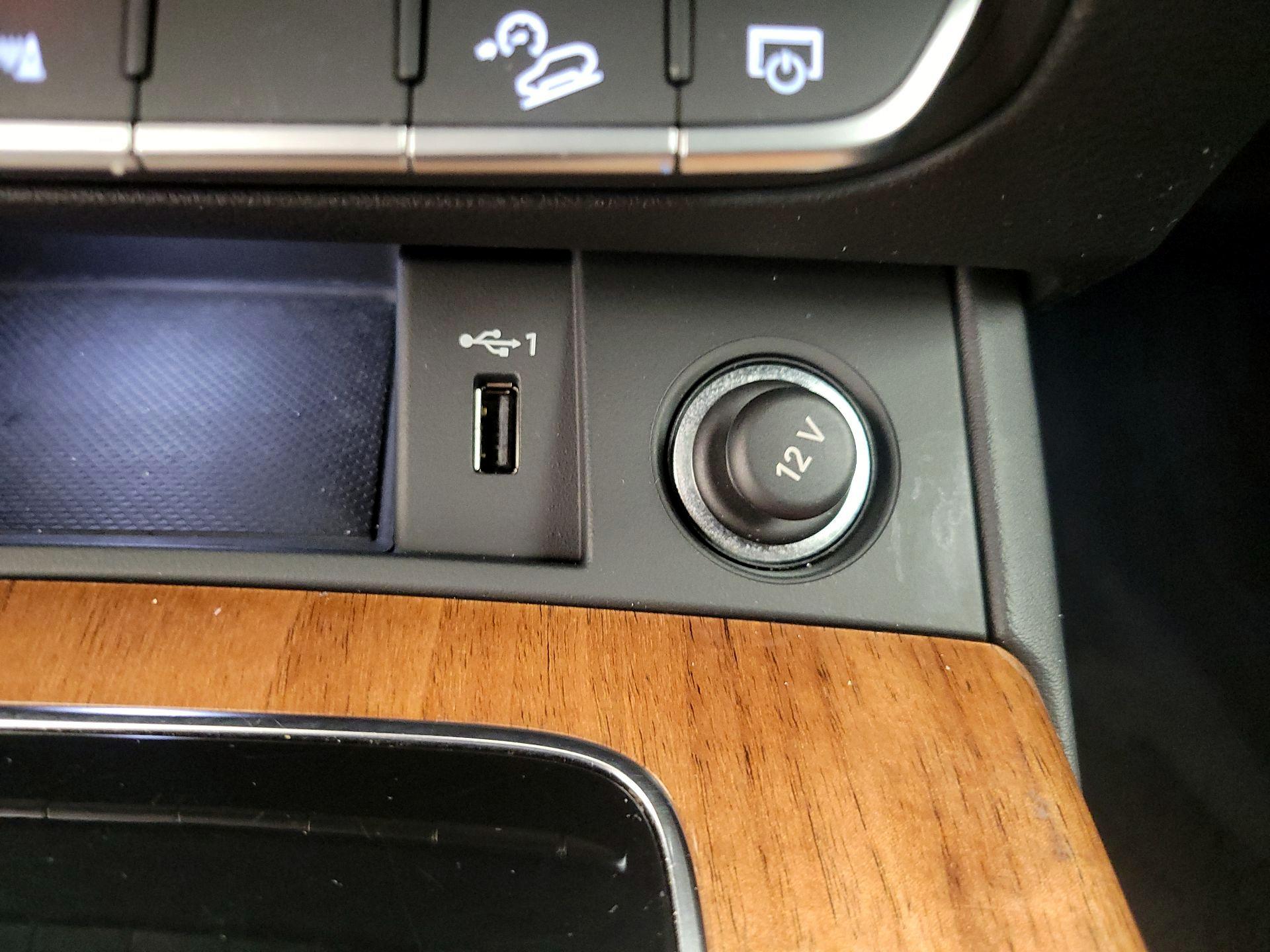 Thumbnail: 2023 Audi Q5 - 18