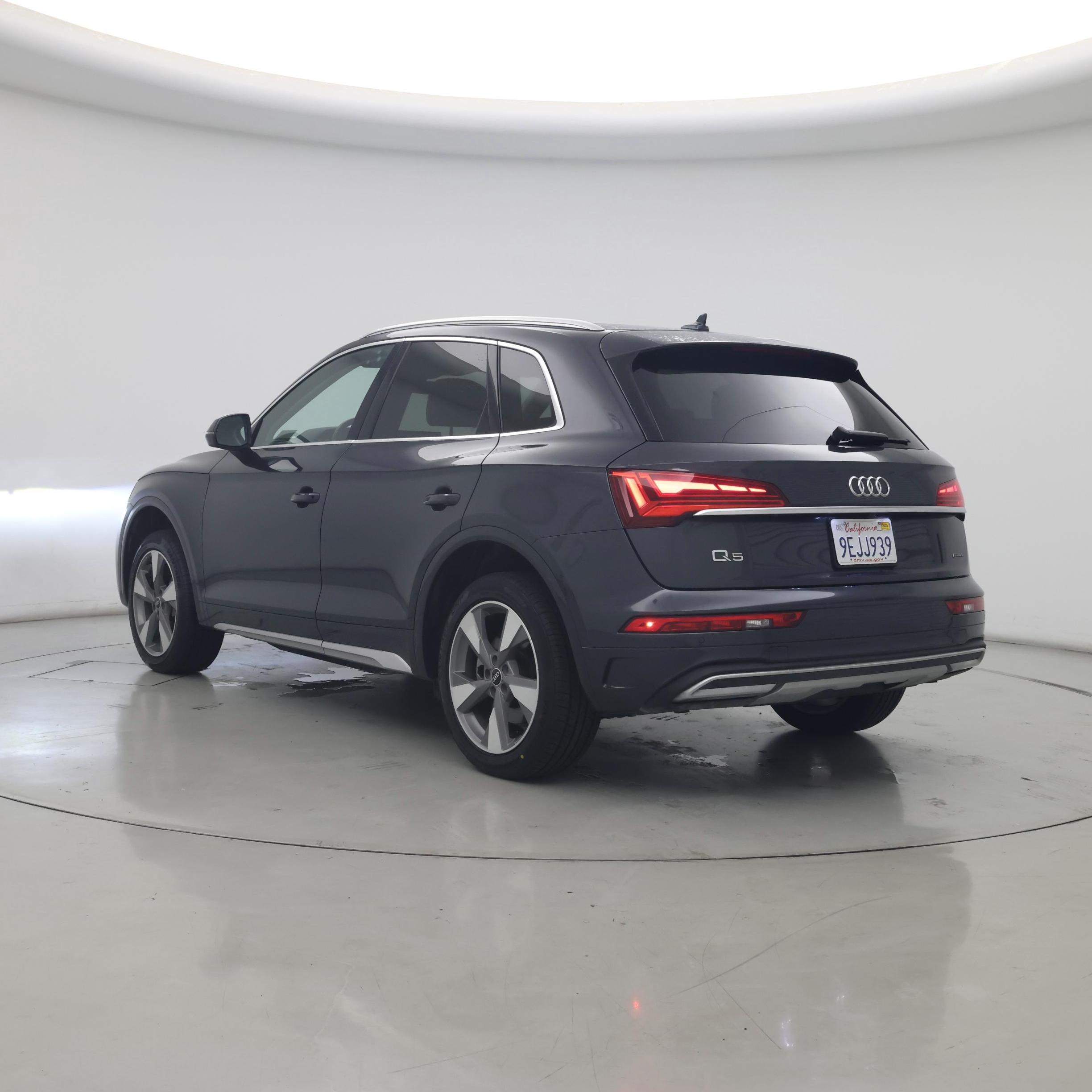 Thumbnail: 2023 Audi Q5 - 2