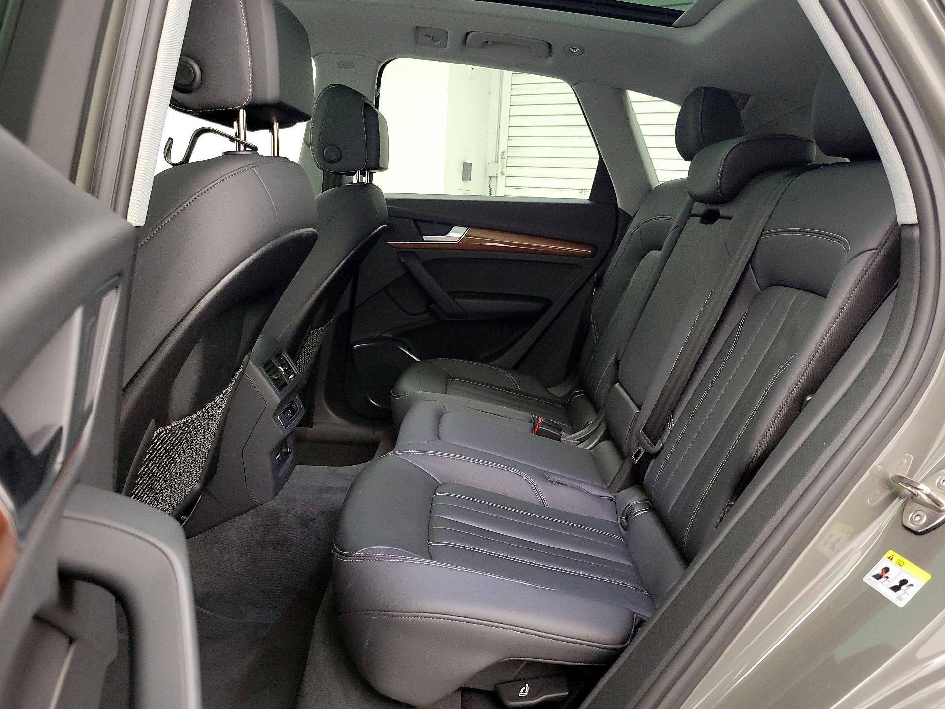 Thumbnail: 2023 Audi Q5 - 20