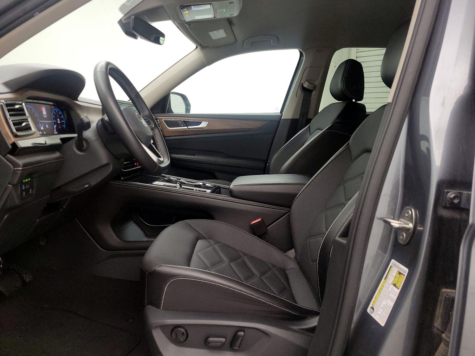 Thumbnail: 2024 Volkswagen Atlas - 11