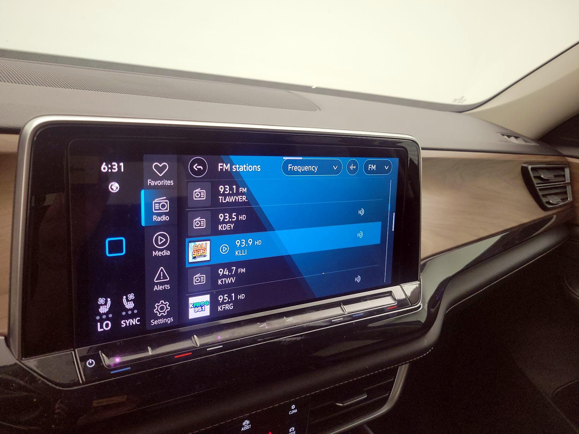 Thumbnail: 2024 Volkswagen Atlas - 15