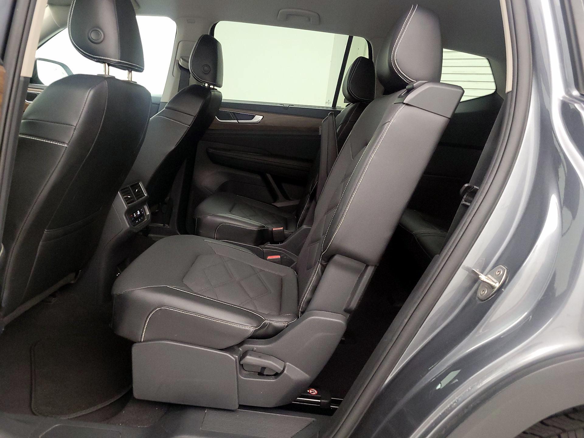 Thumbnail: 2024 Volkswagen Atlas - 19