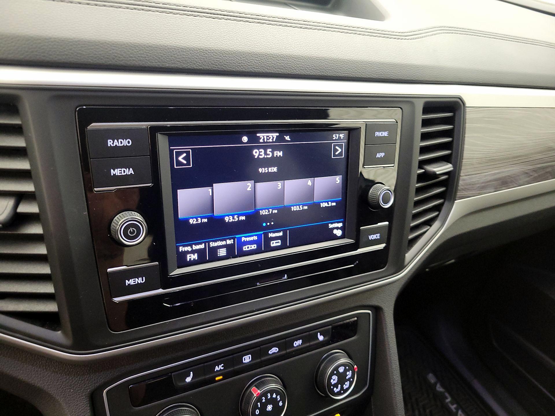 Thumbnail: 2022 Volkswagen Atlas - 15