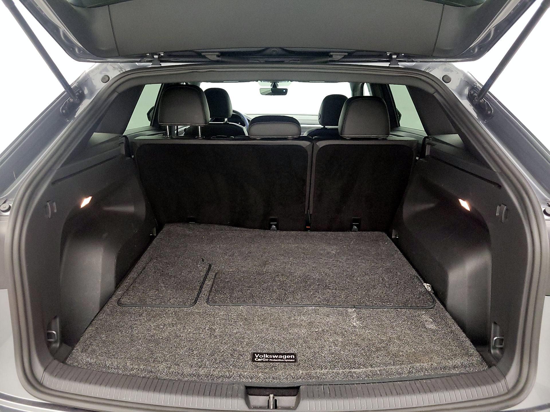 Thumbnail: 2022 Volkswagen Atlas - 20