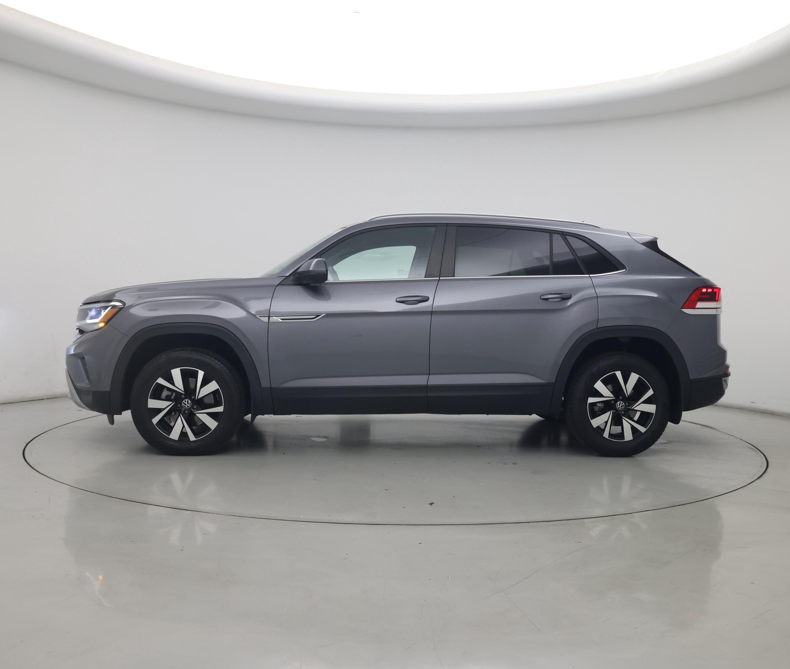 Thumbnail: 2022 Volkswagen Atlas - 3