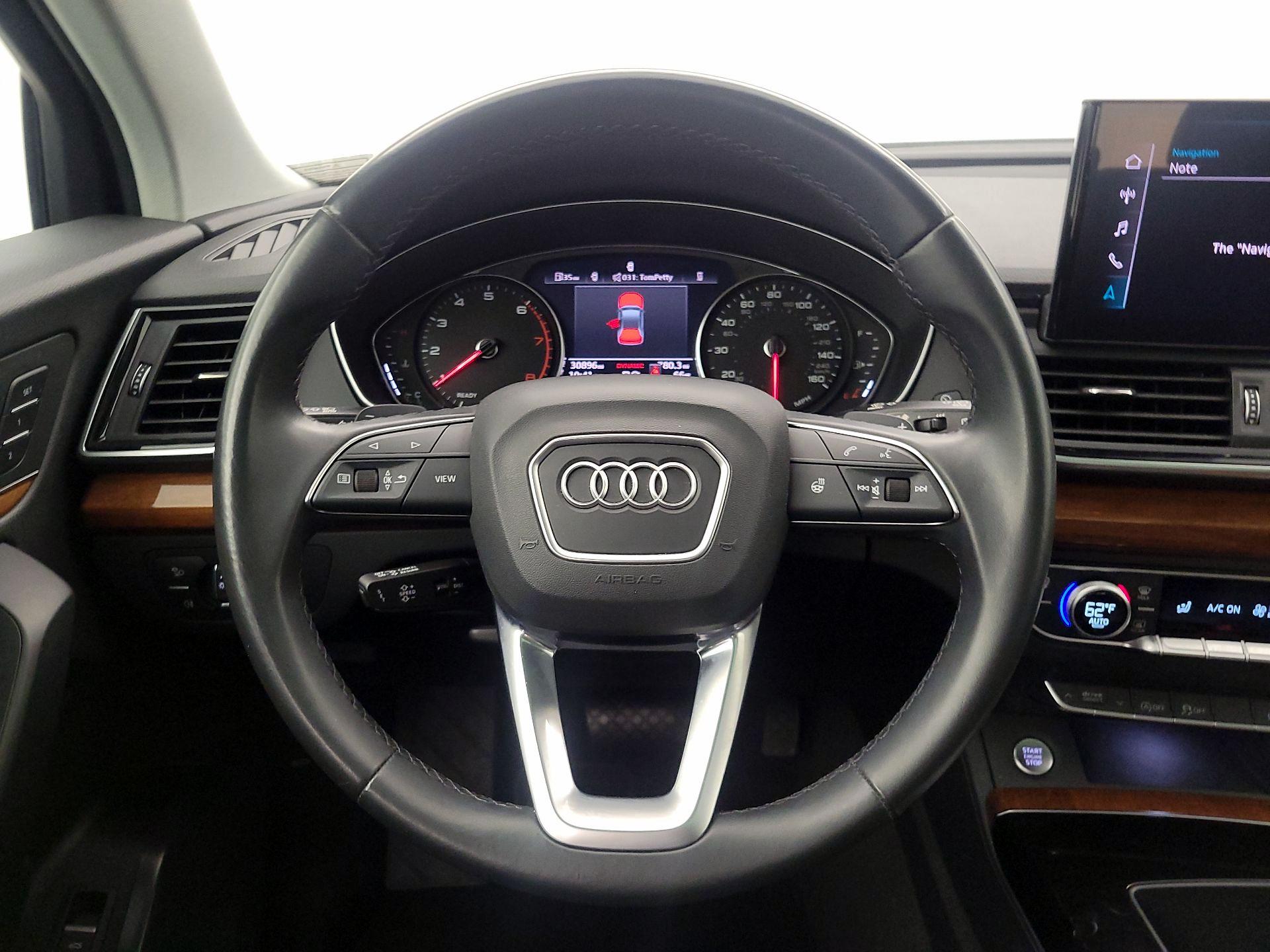 Thumbnail: 2023 Audi Q5 - 10