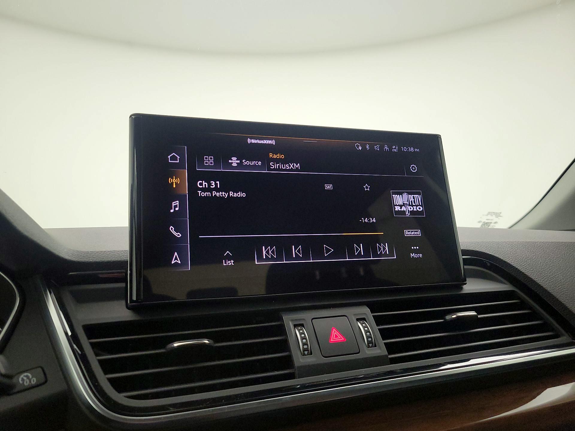 Thumbnail: 2023 Audi Q5 - 16