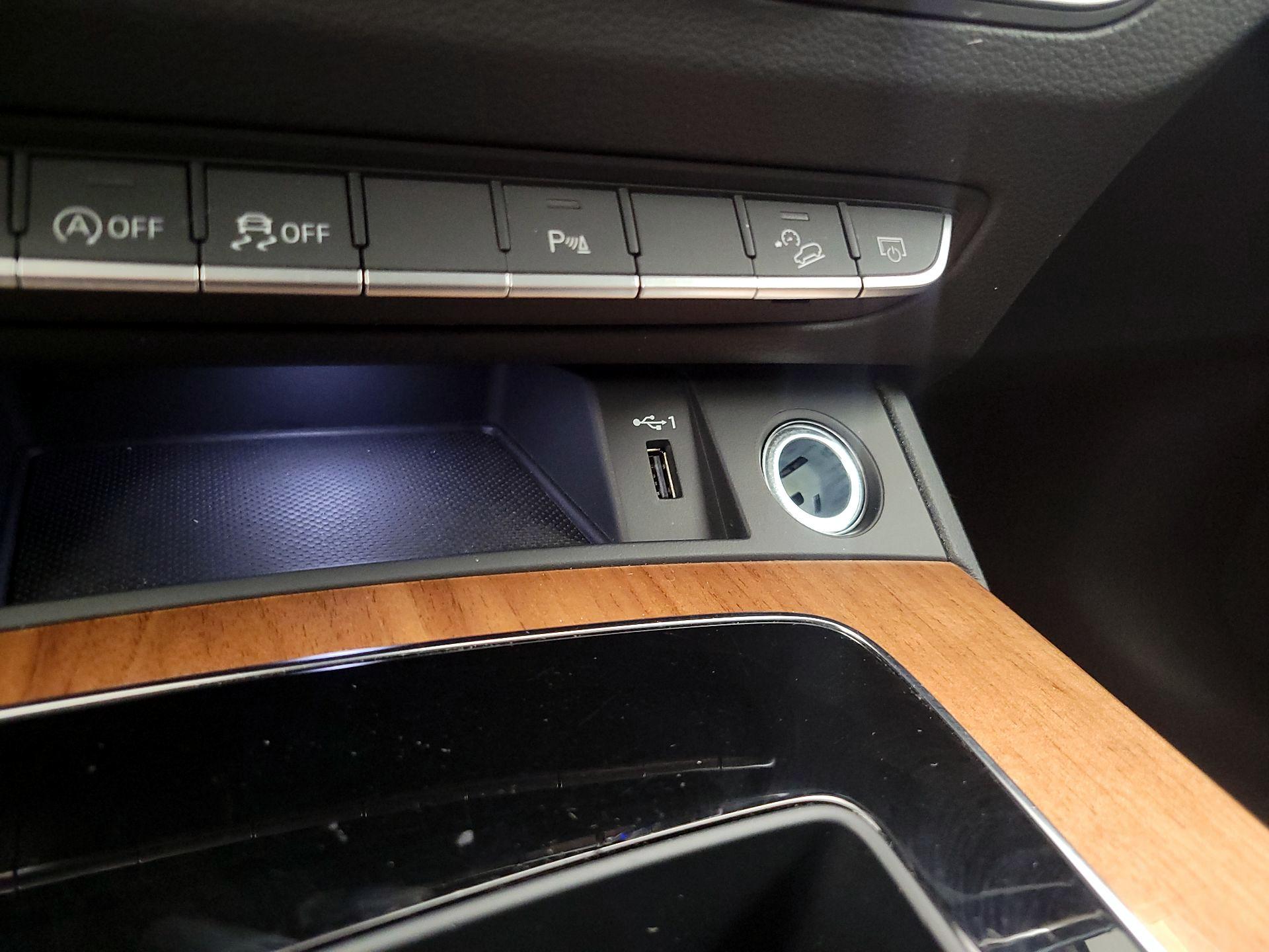 Thumbnail: 2023 Audi Q5 - 19