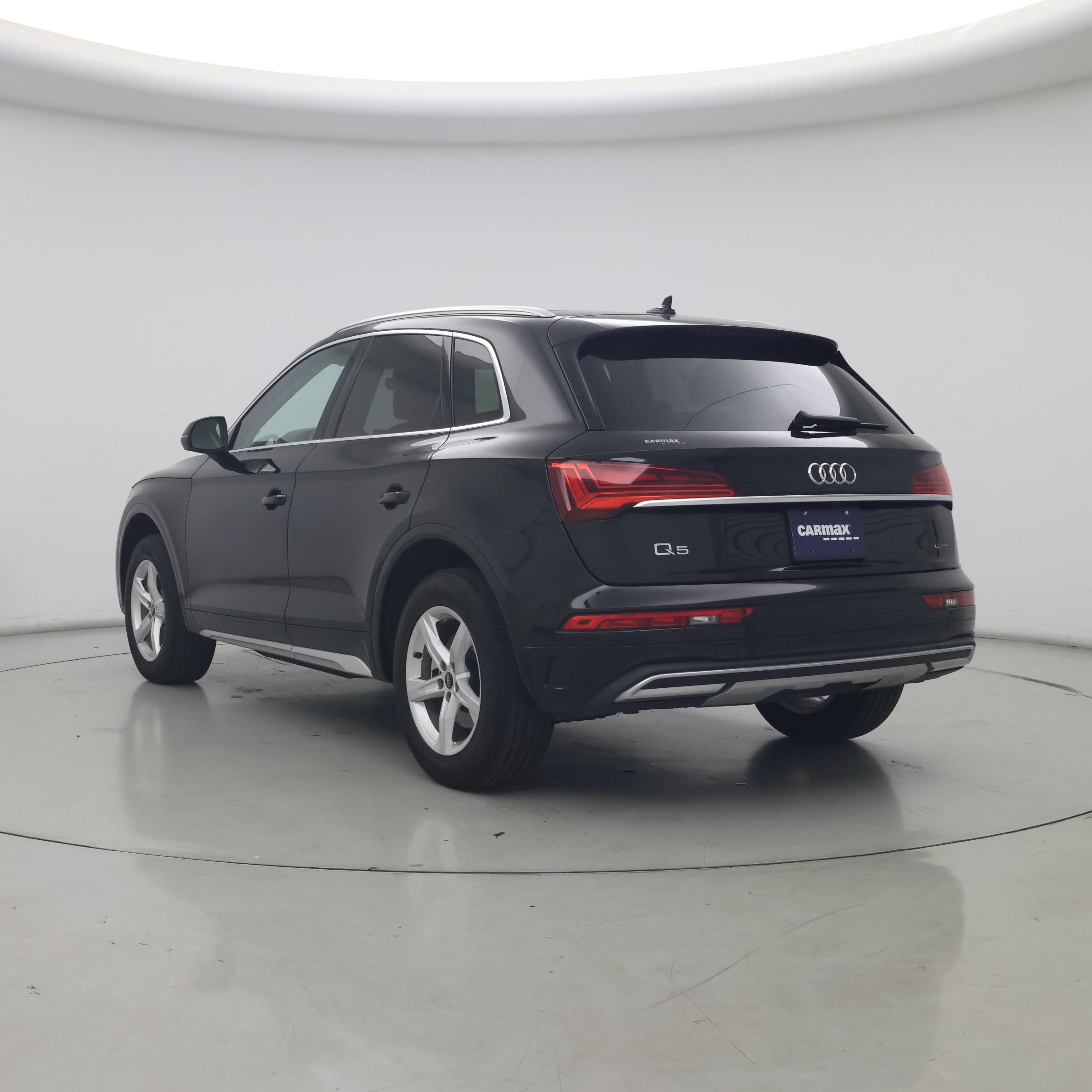 Thumbnail: 2023 Audi Q5 - 2